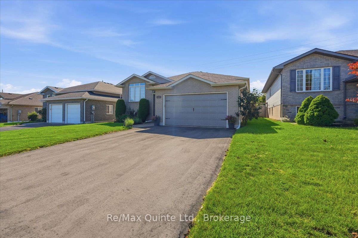 14 Ridgeview Lane Property Photo 3