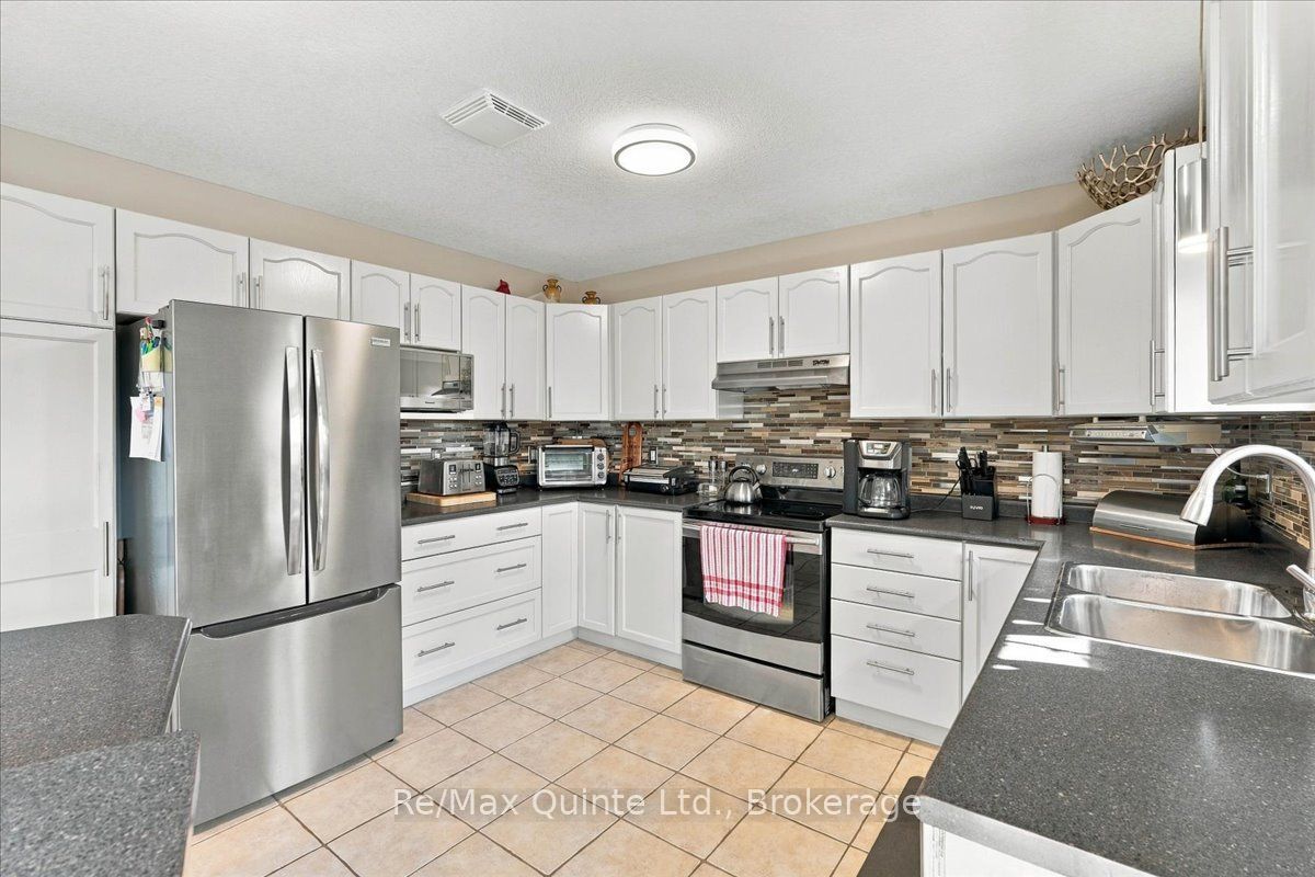 14 Ridgeview Lane Property Photo 18