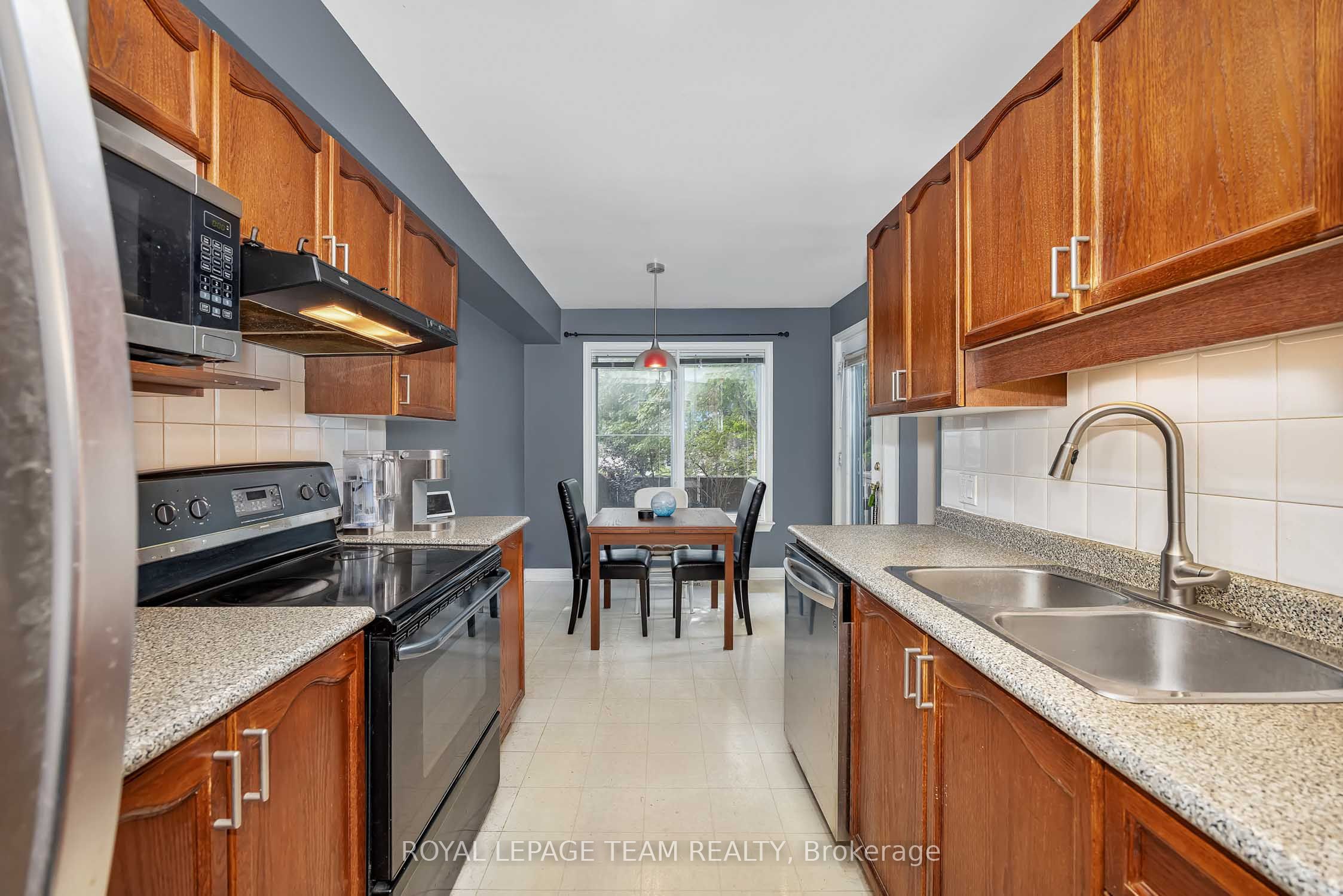 96 Redpath Drive Property Photo 3