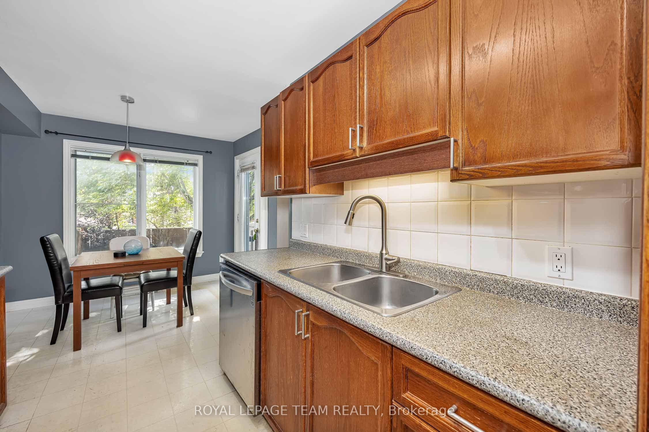 96 Redpath Drive Property Photo 4