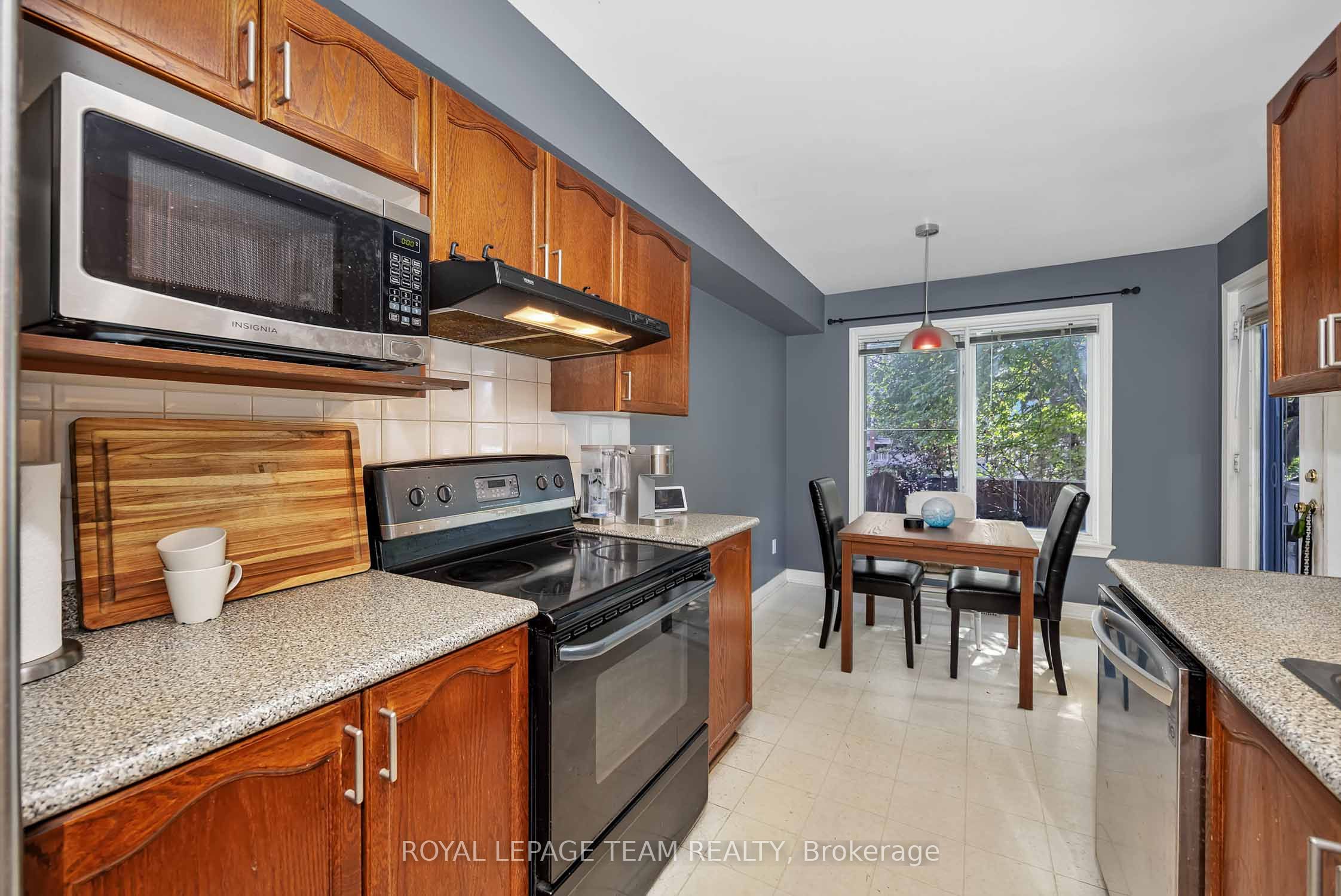 96 Redpath Drive Property Photo 5