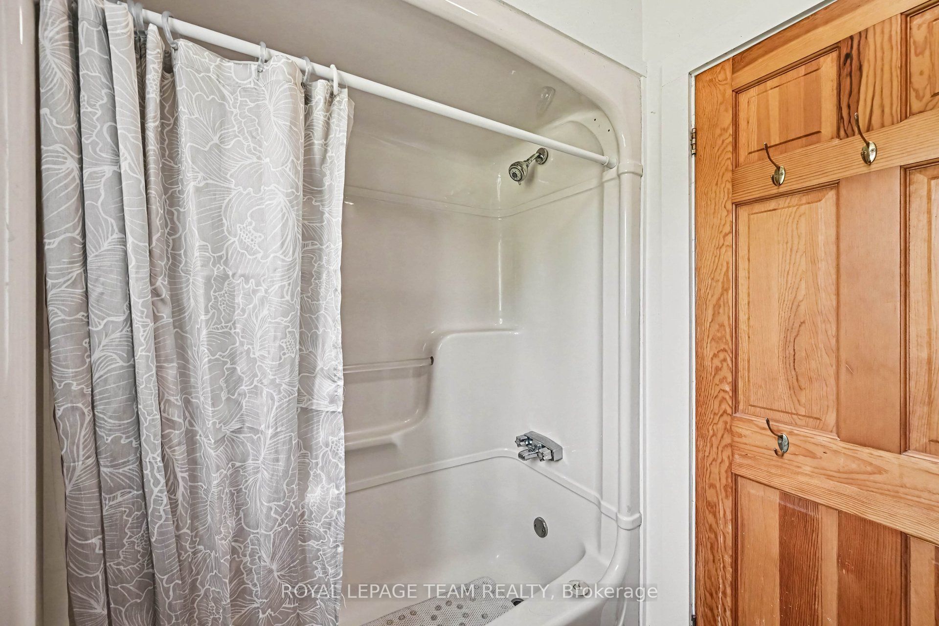 1029 Rosie Lane Property Photo 16