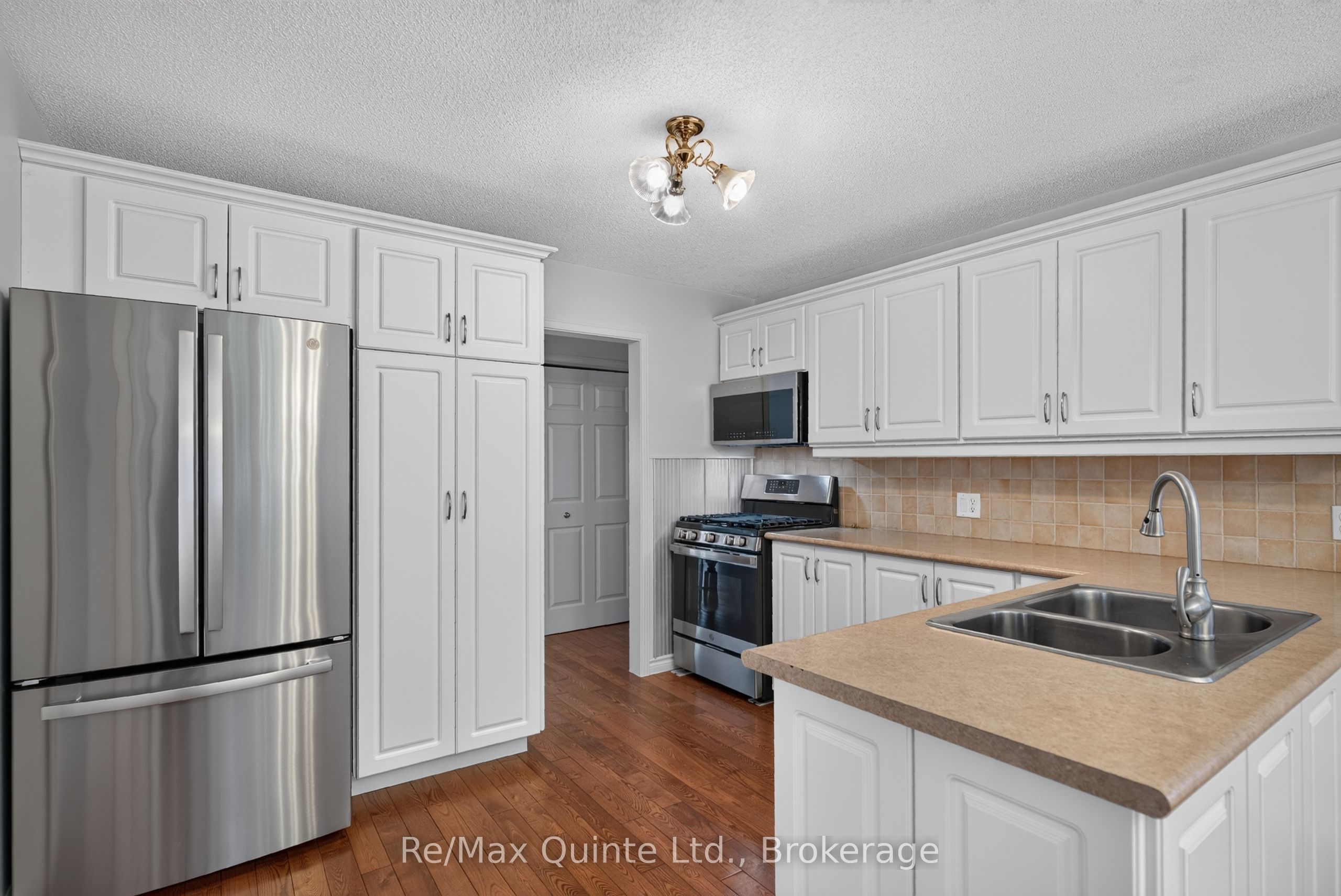 14 Mccamon Avenue Property Photo 14