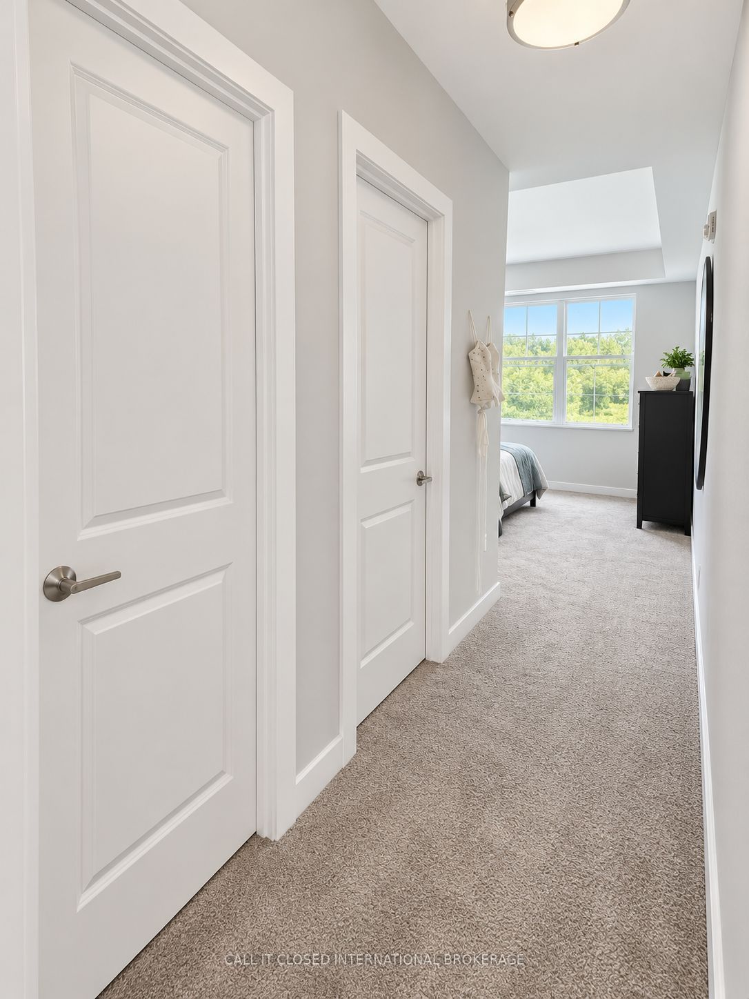 100 The Promenade 416 Property Photo 8