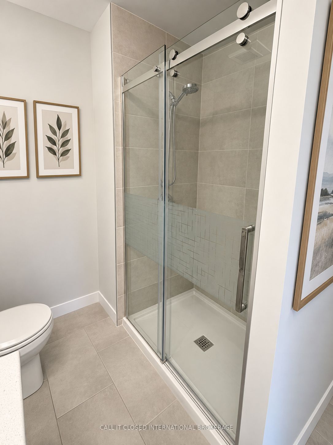 100 The Promenade 416 Property Photo 15
