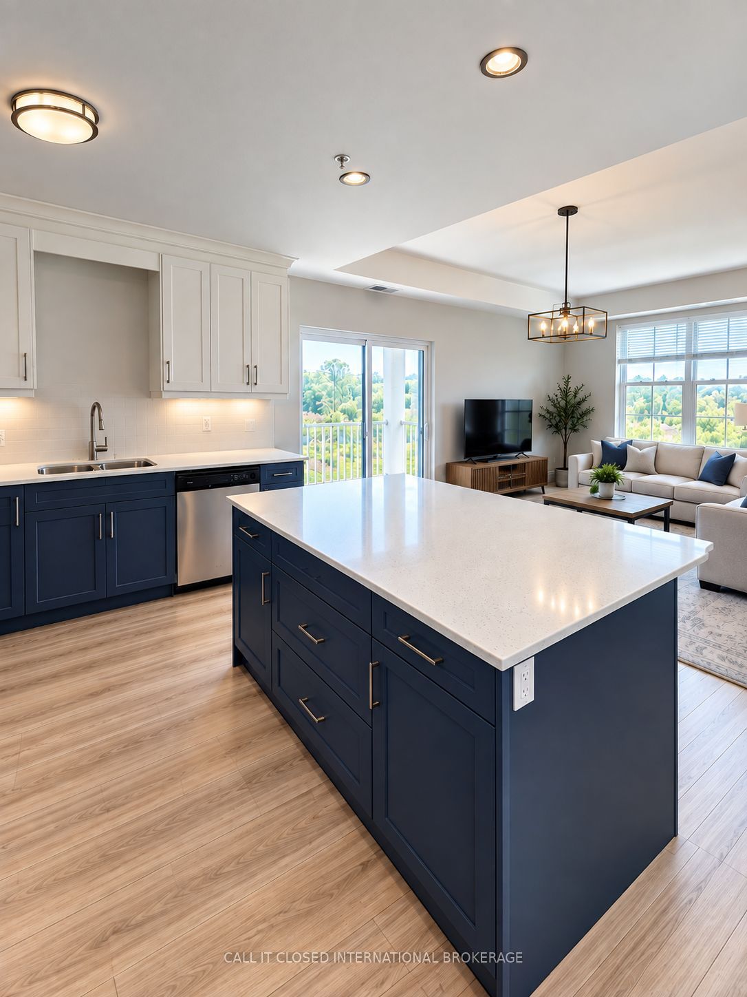 100 The Promenade 416 Property Photo 17