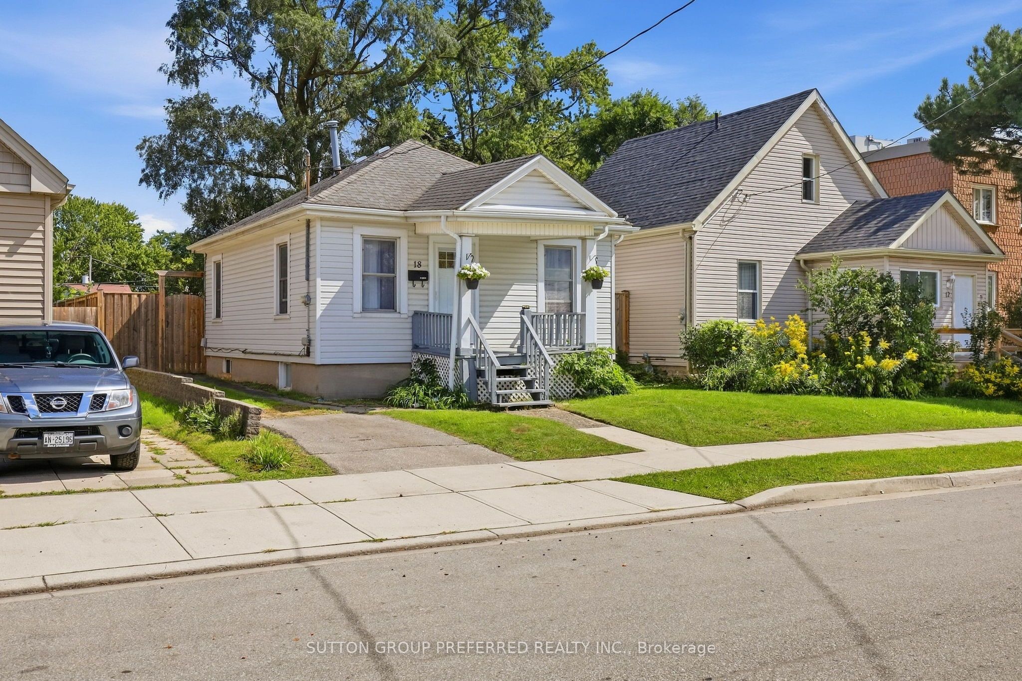 18 Hyla Street Property Photo 1