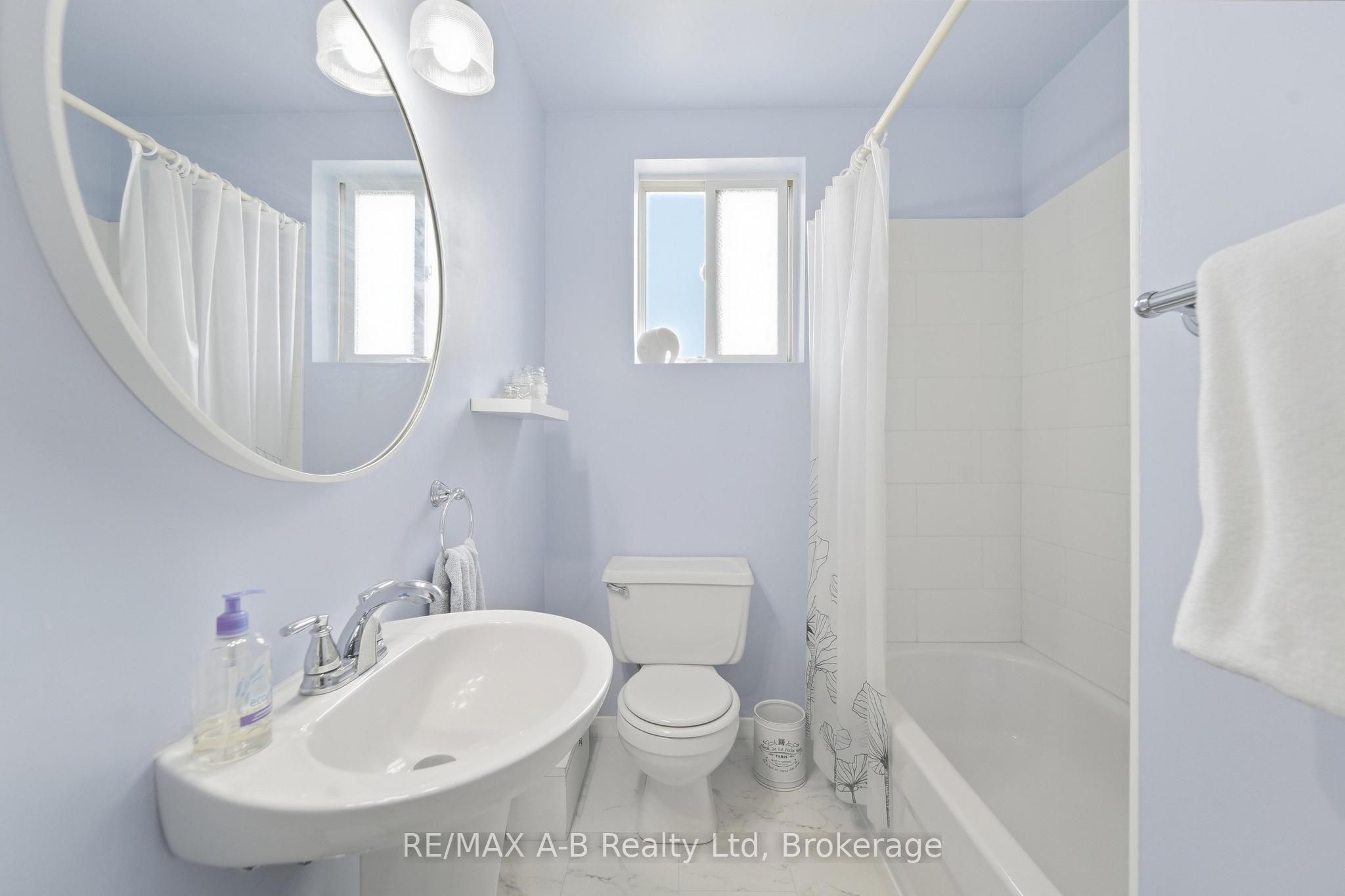 164 Redford Crescent Property Photo 16