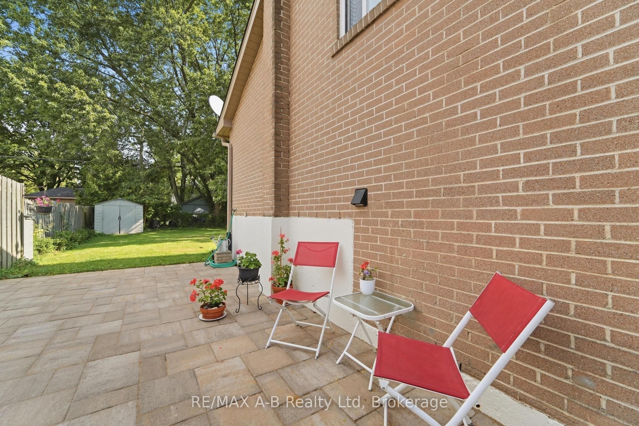 164 Redford Crescent Property Photo 20