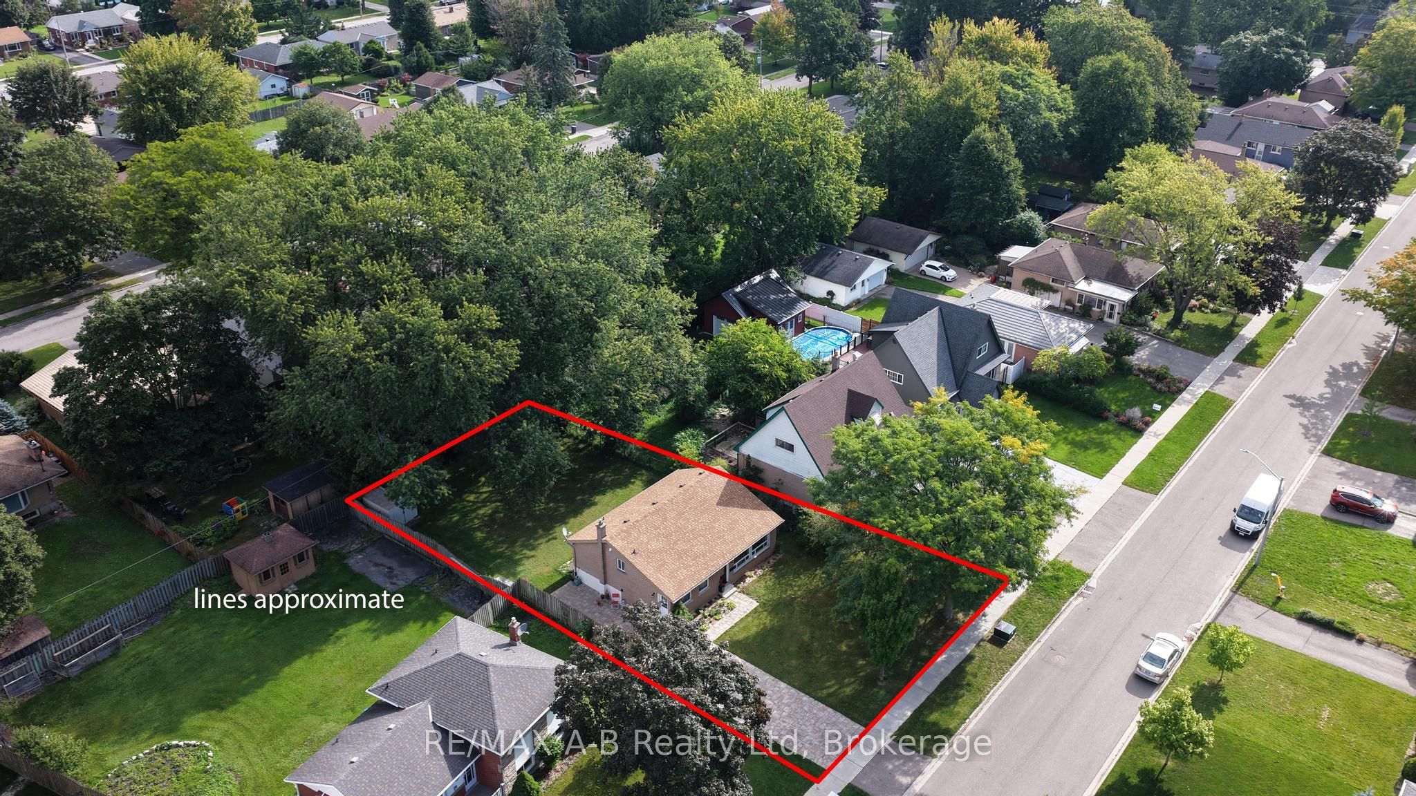 164 Redford Crescent Property Photo 23