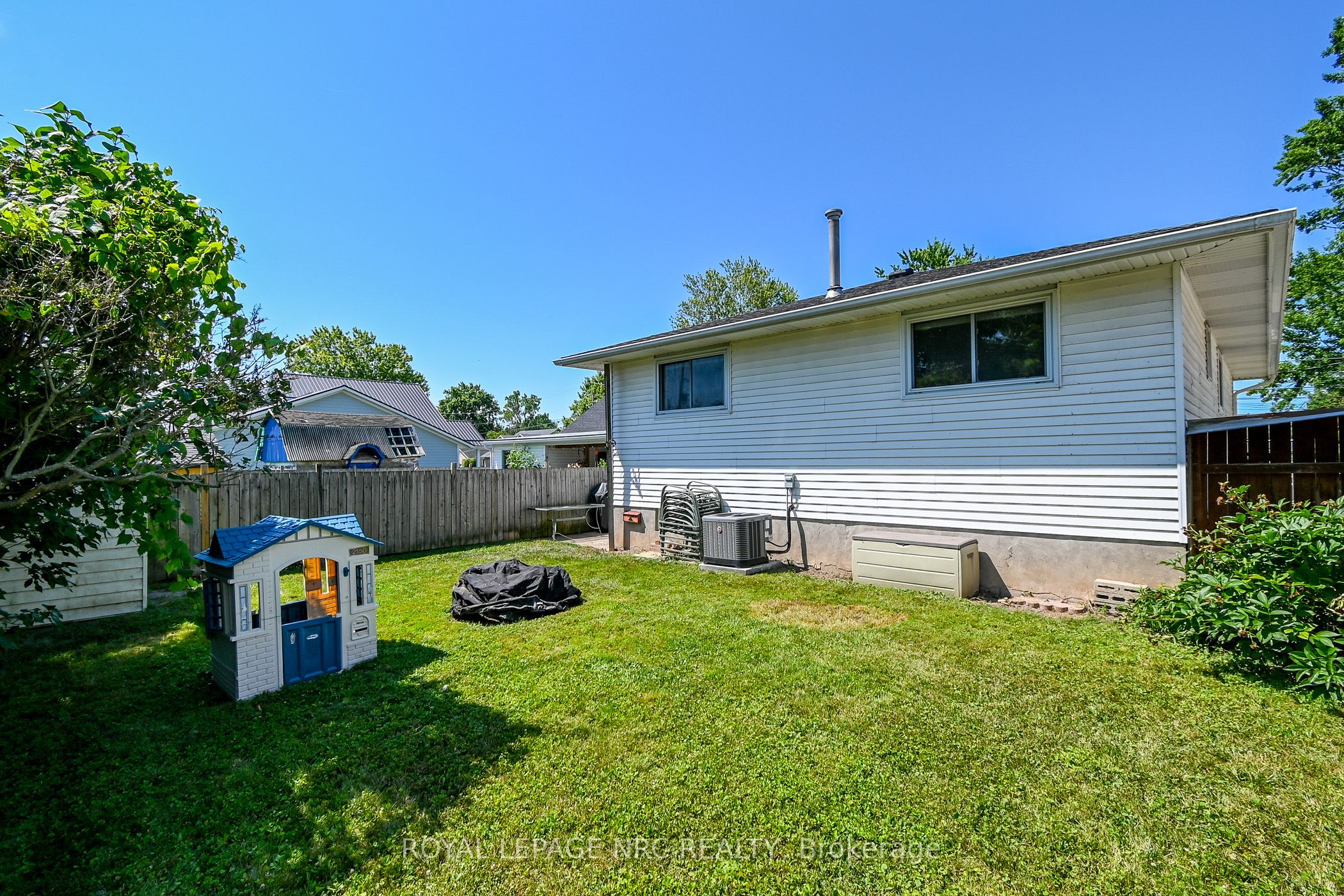 62 Lillian Place Property Photo 35