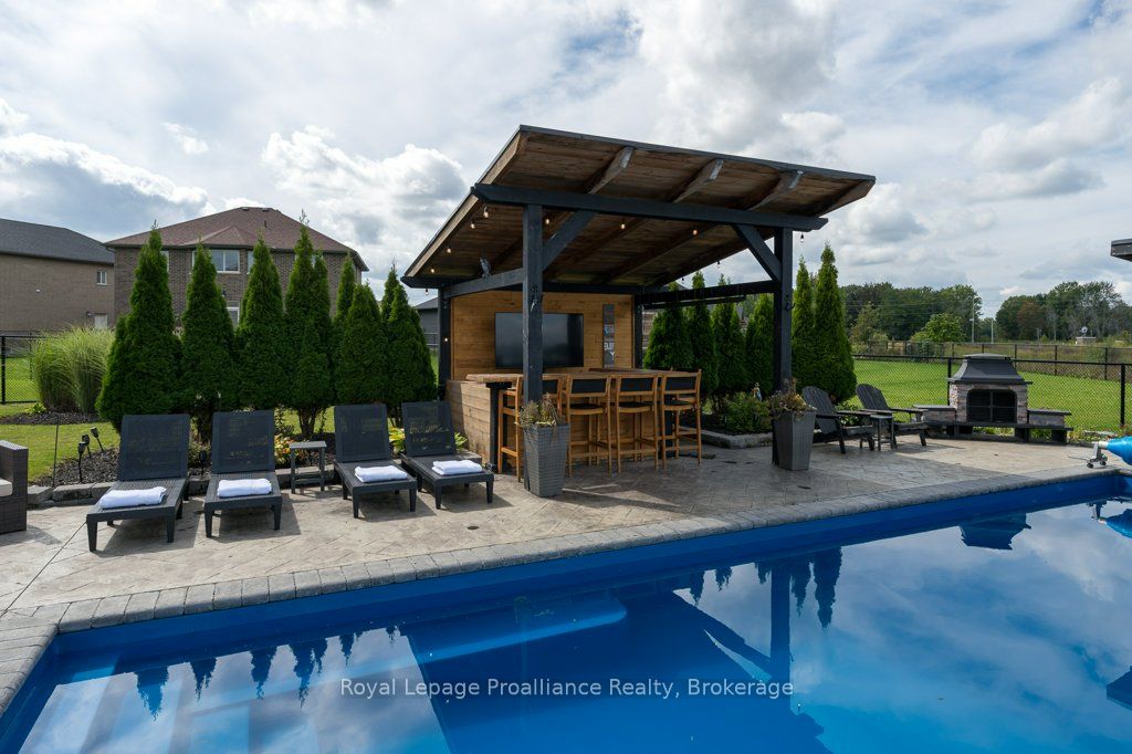 35 Virginia Crescent Property Photo 50
