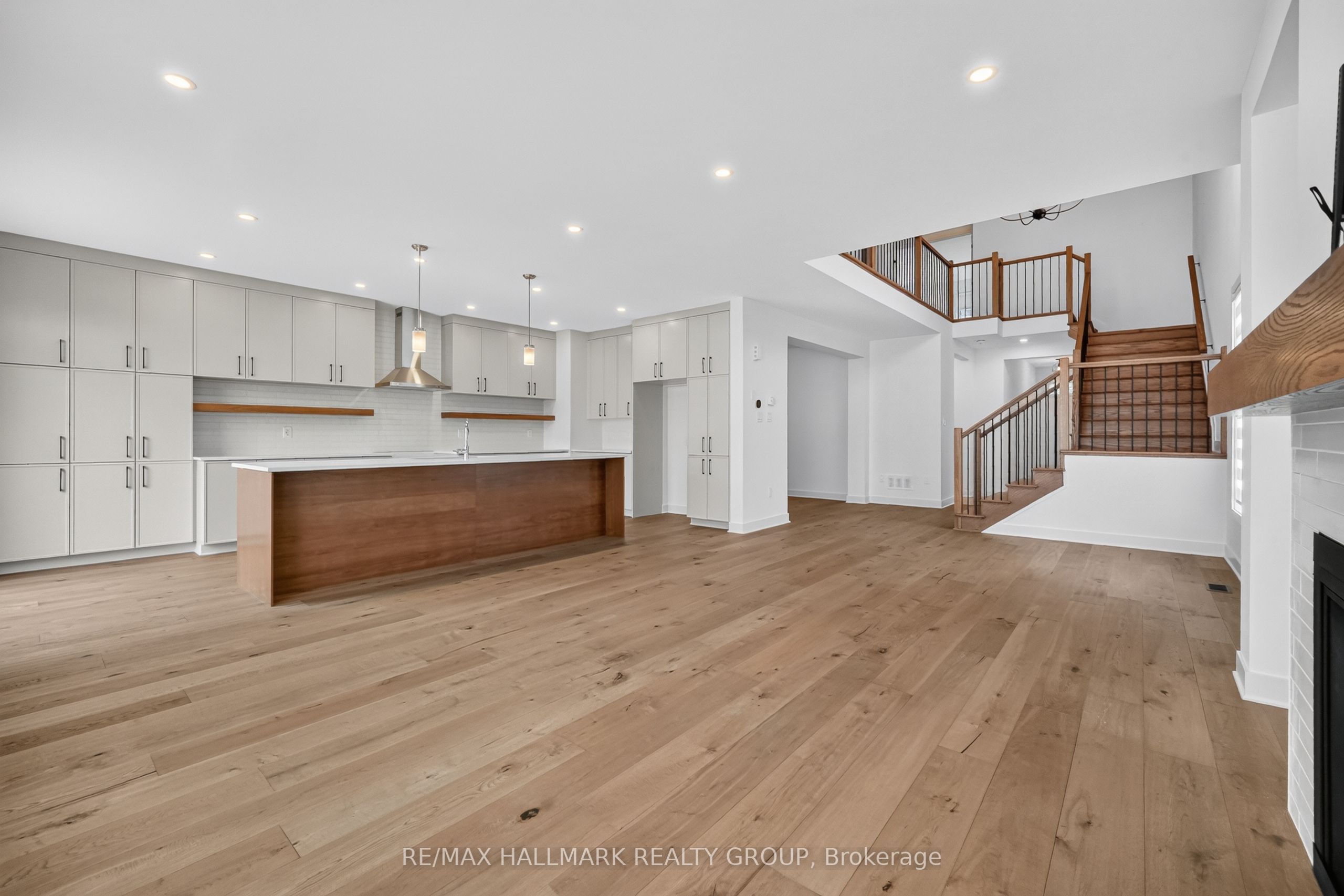 6461 Renaud Road Property Photo 11