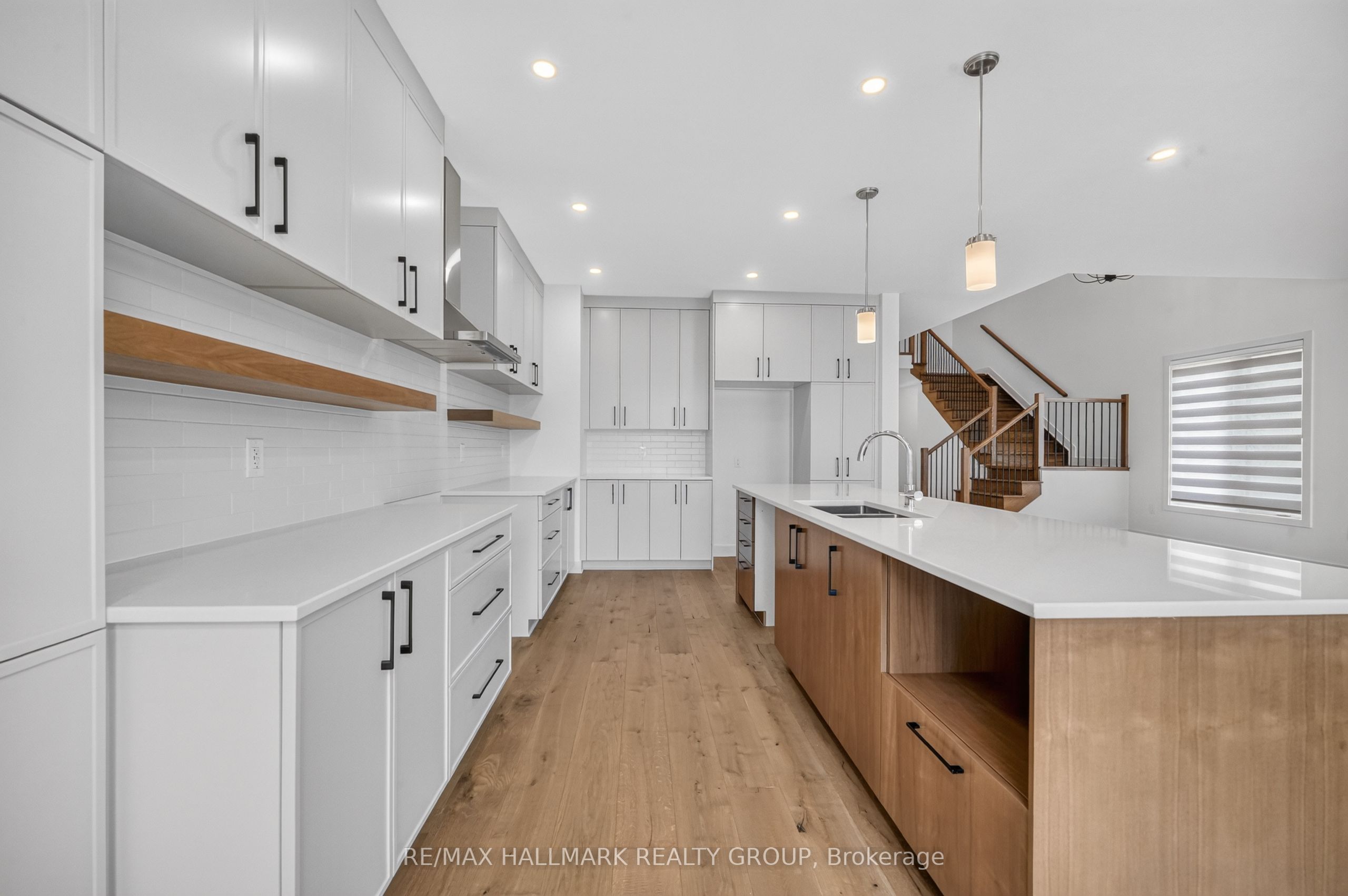 6461 Renaud Road Property Photo 13