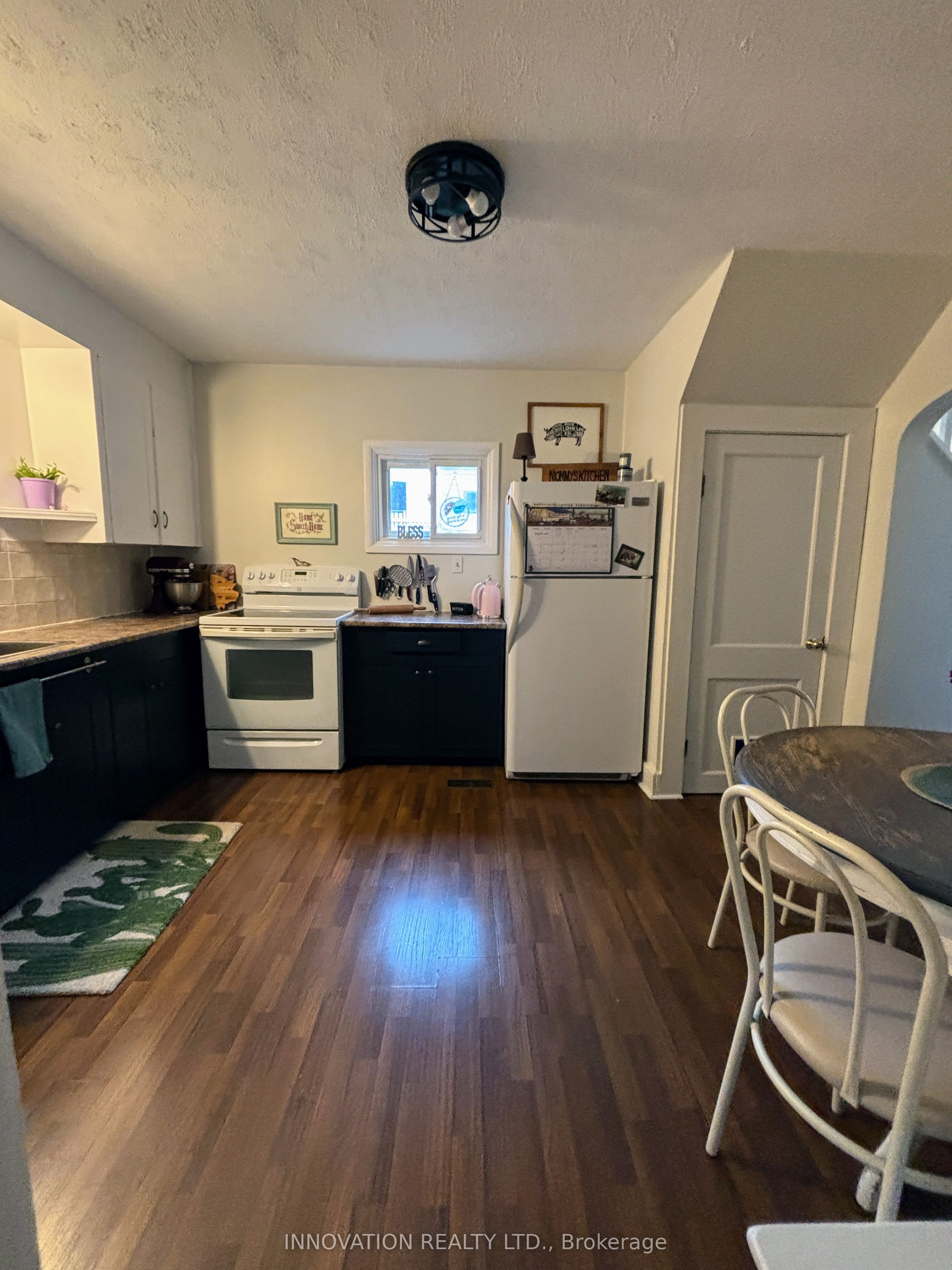57 Aberdeen Avenue Property Photo 18