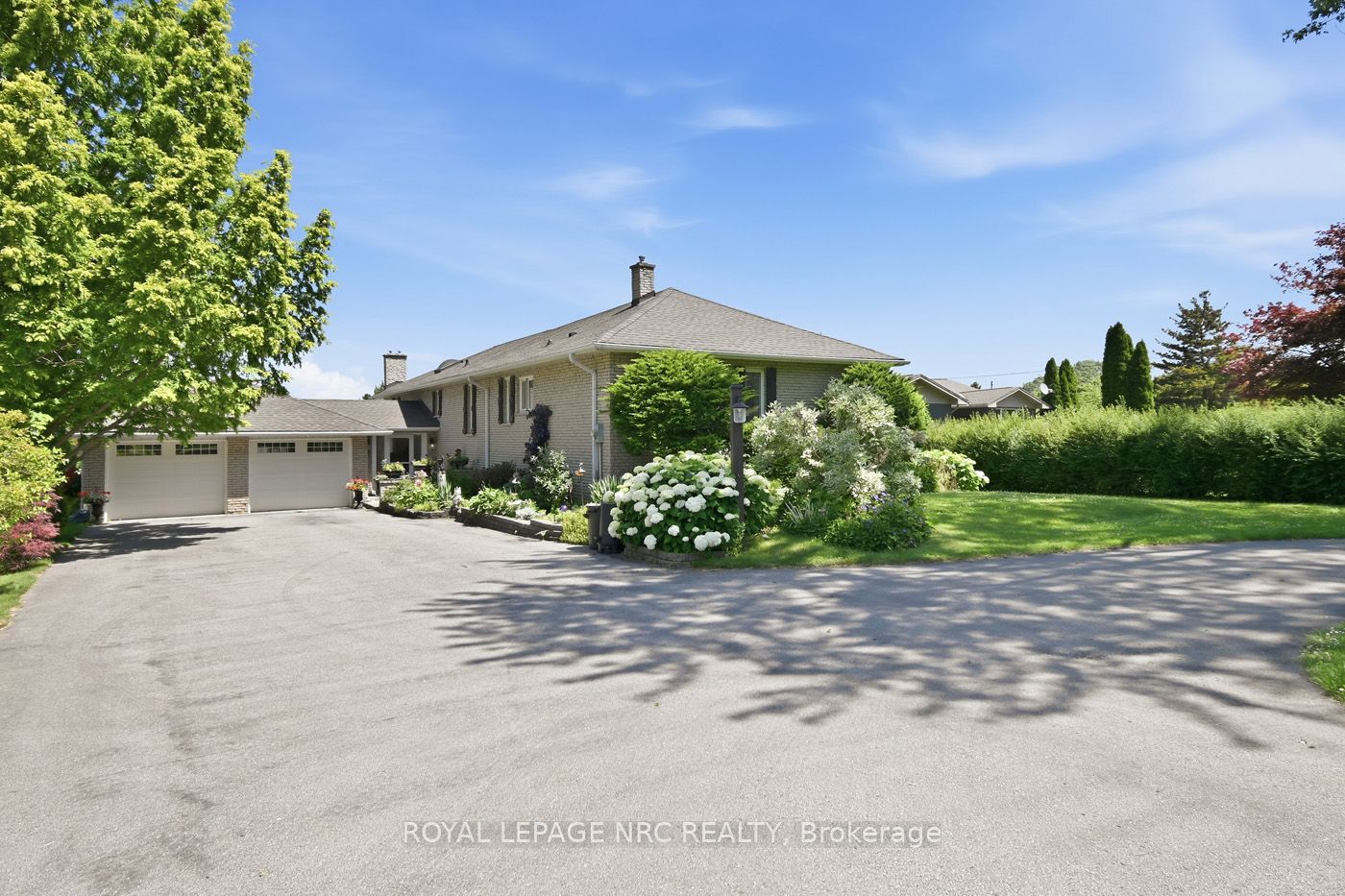 1750 York Road Property Photo 1