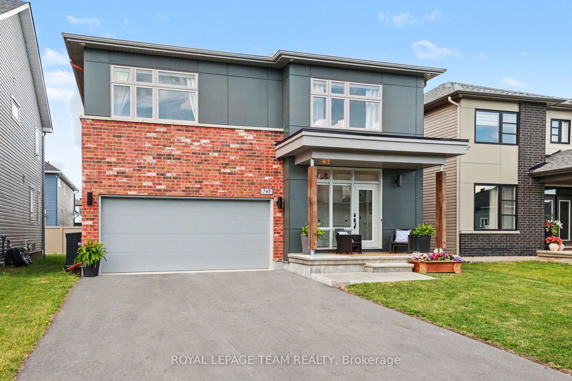 747 Petanque Crescent
