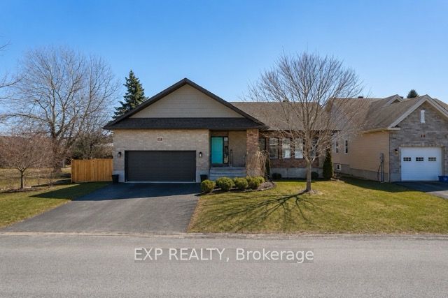 4 Provost Street Property Photo 1