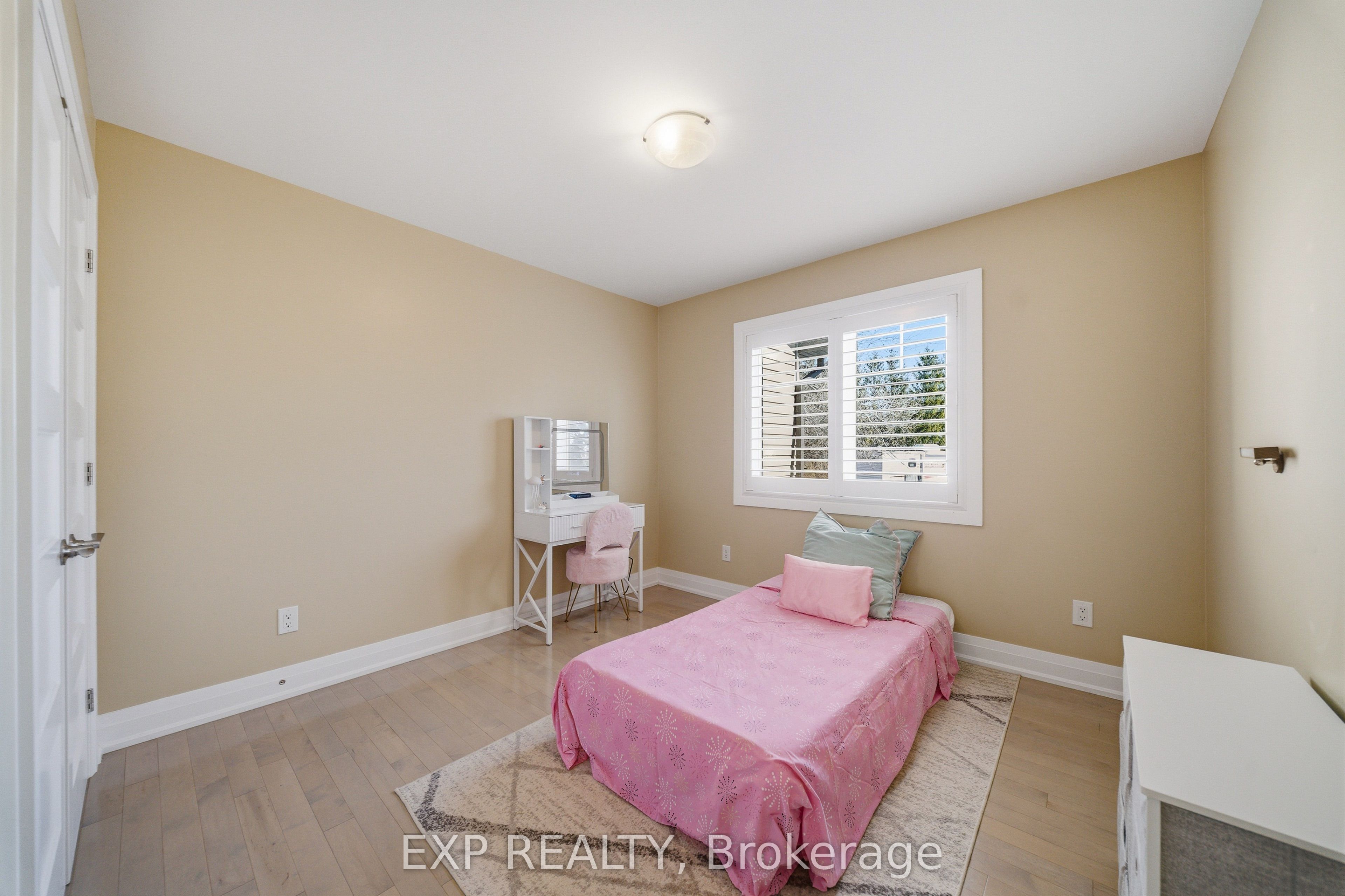4 Provost Street Property Photo 23