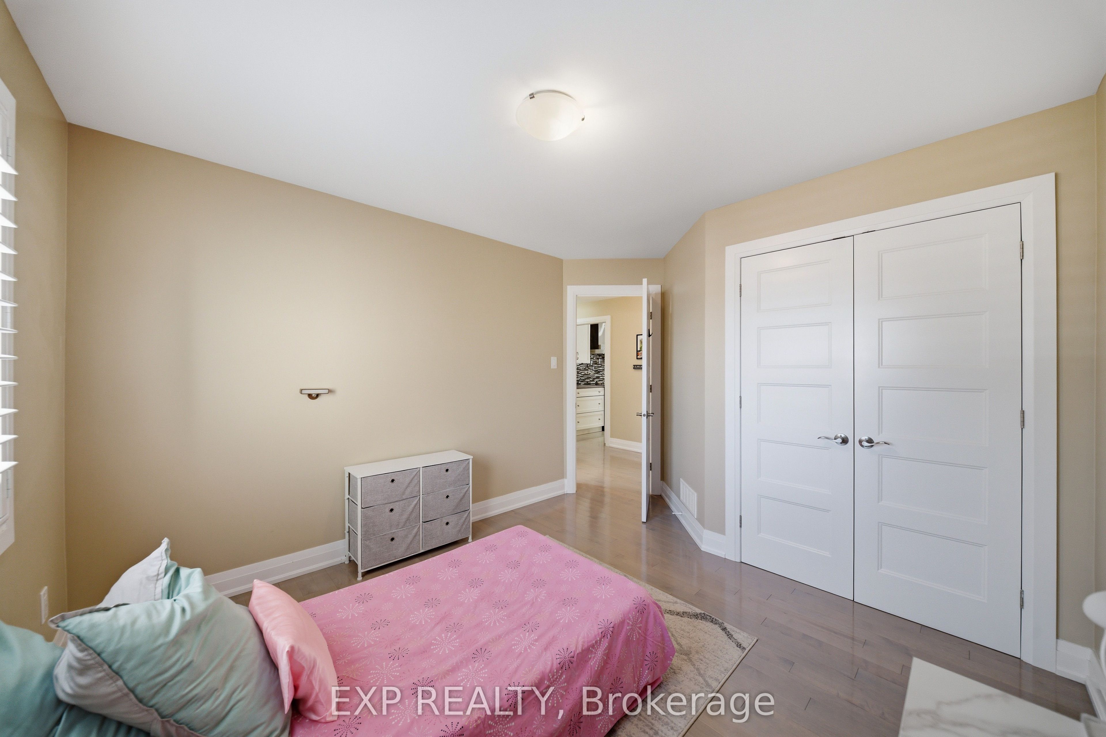4 Provost Street Property Photo 24