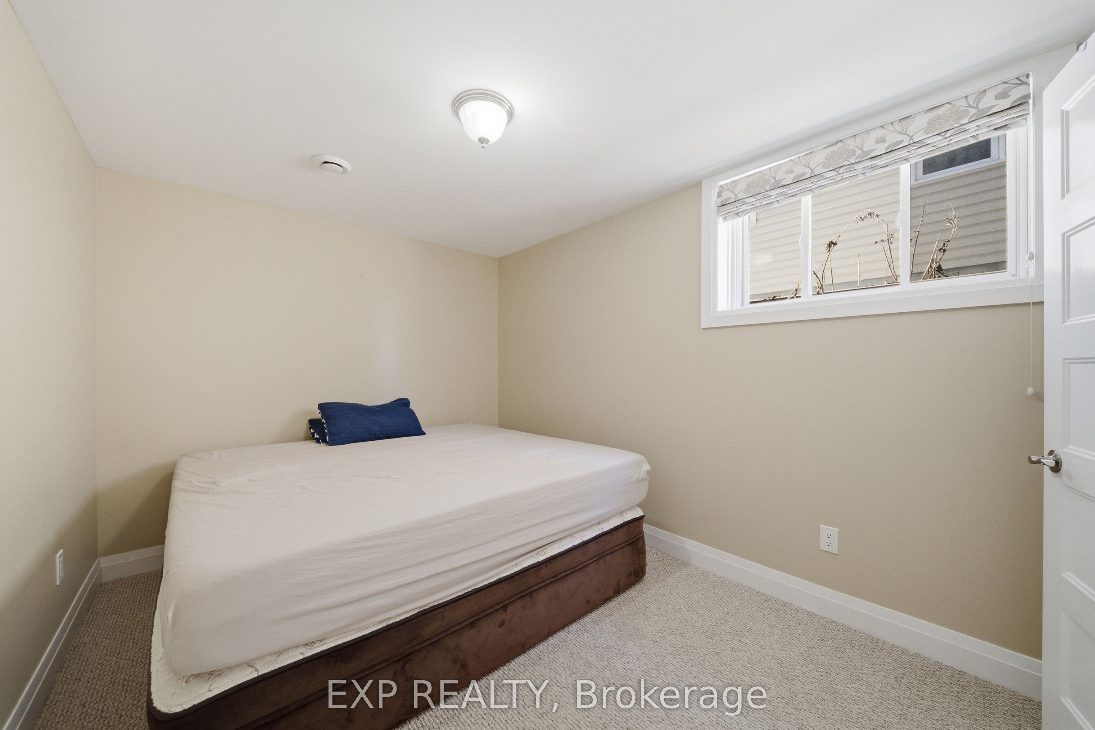 4 Provost Street Property Photo 34
