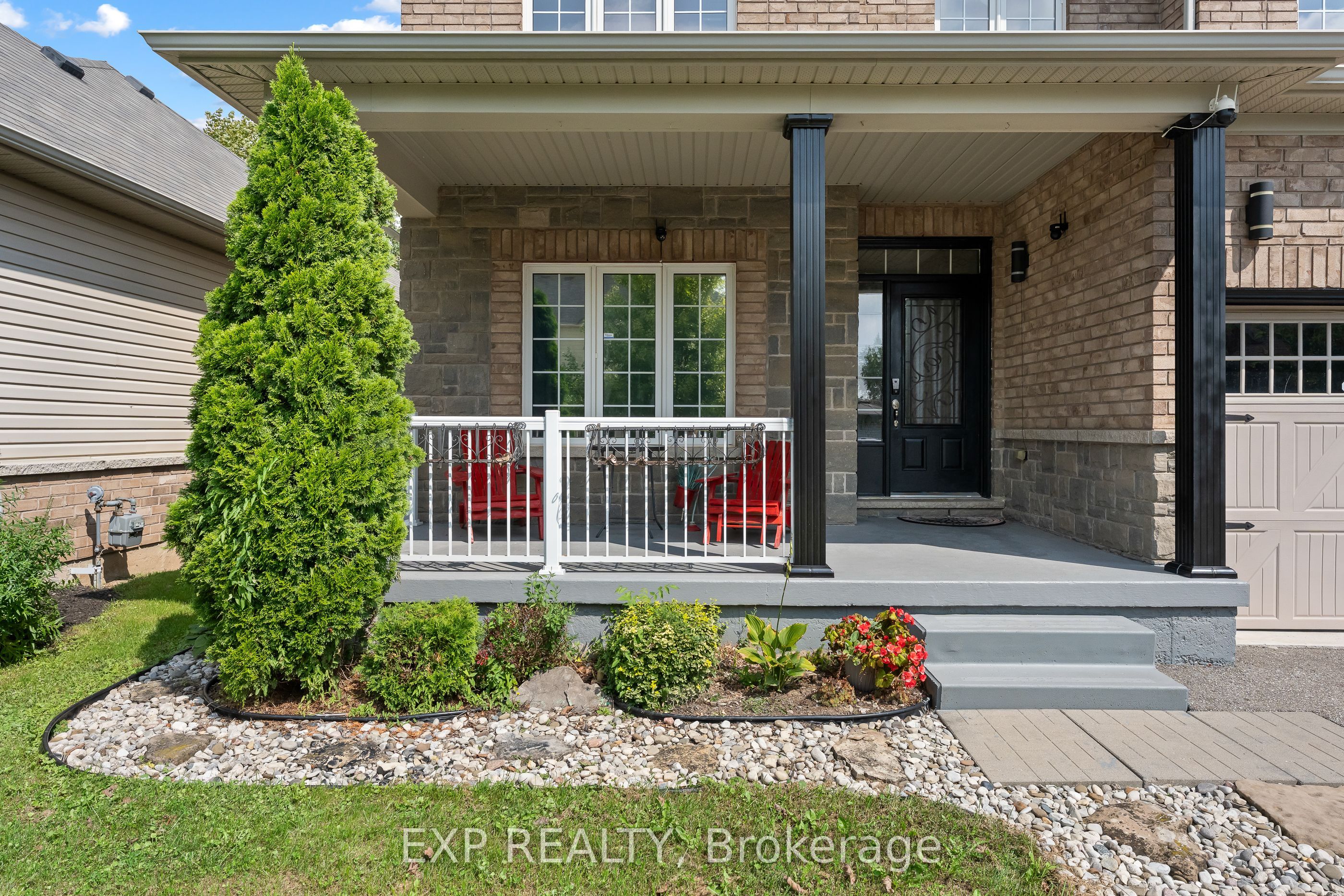 8876 Tristar Crescent Property Photo 7