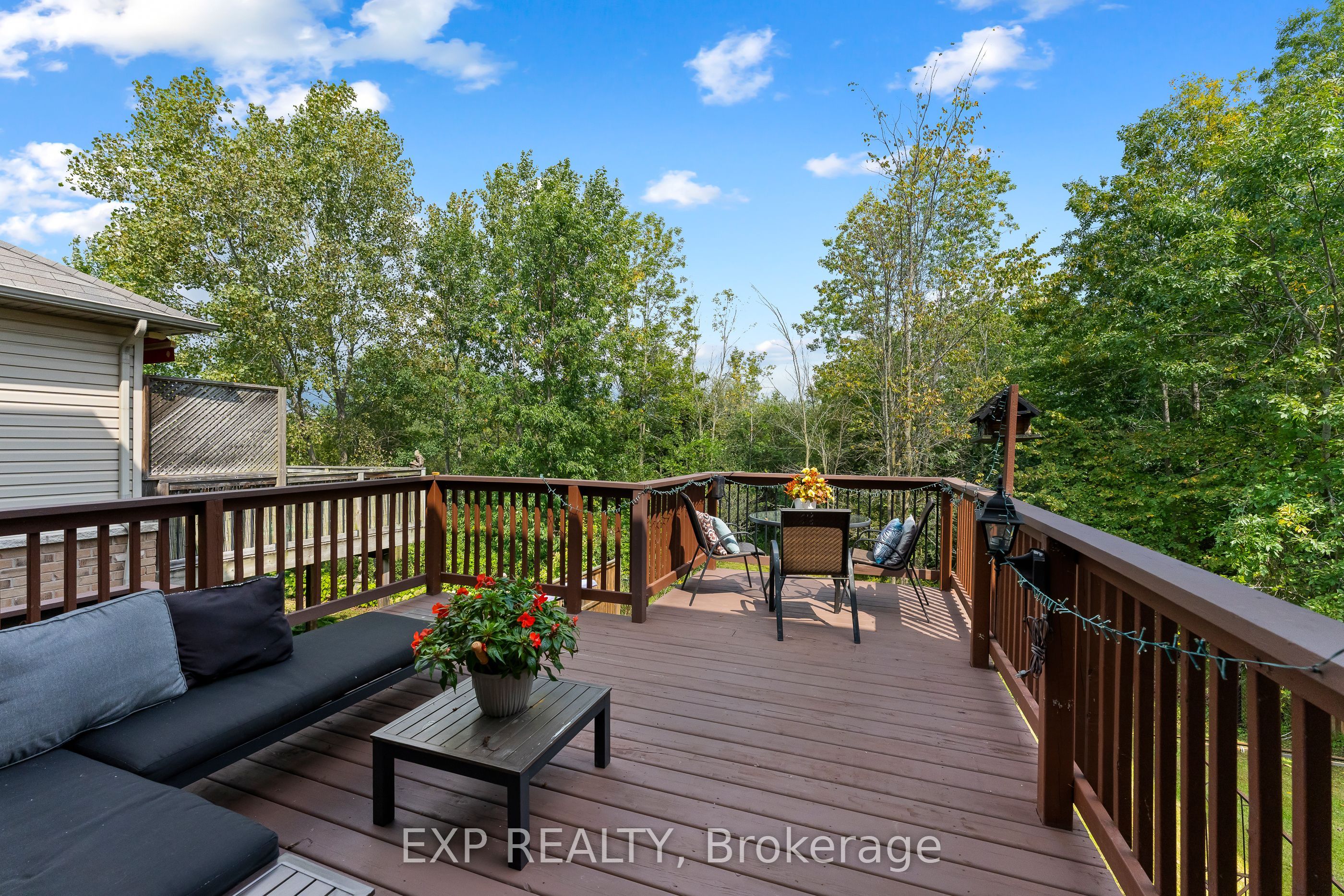 8876 Tristar Crescent Property Photo 39