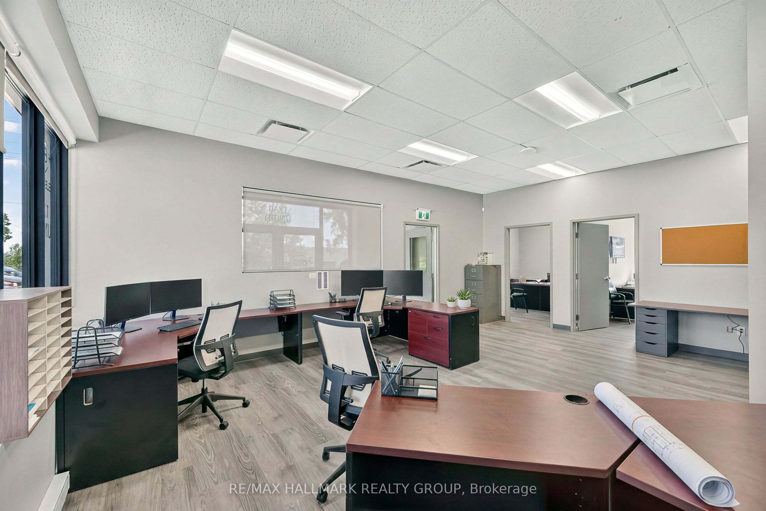 1240 Kenaston Street B Property Photo 7