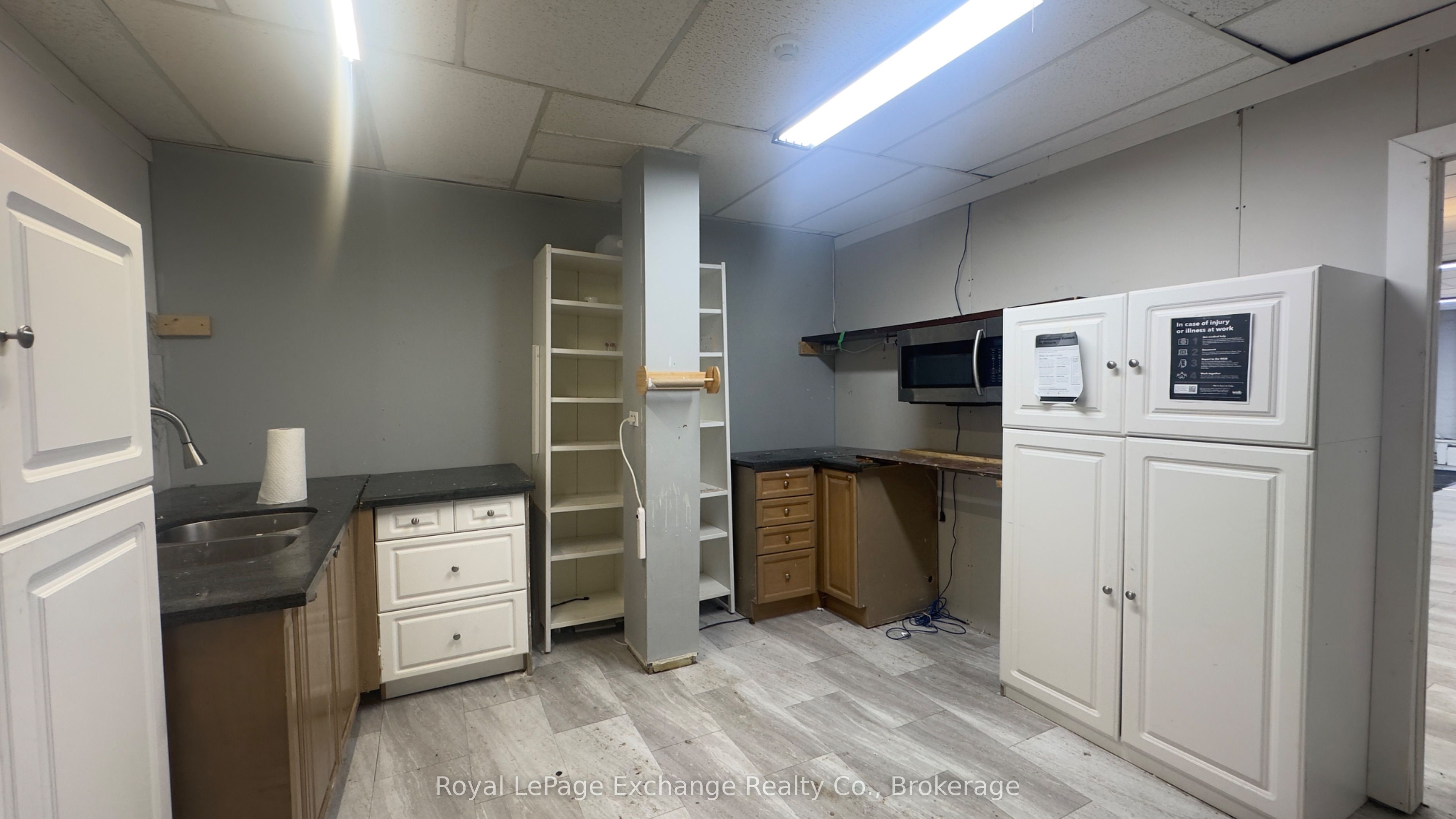 781 2nd Avenue E Property Photo 4