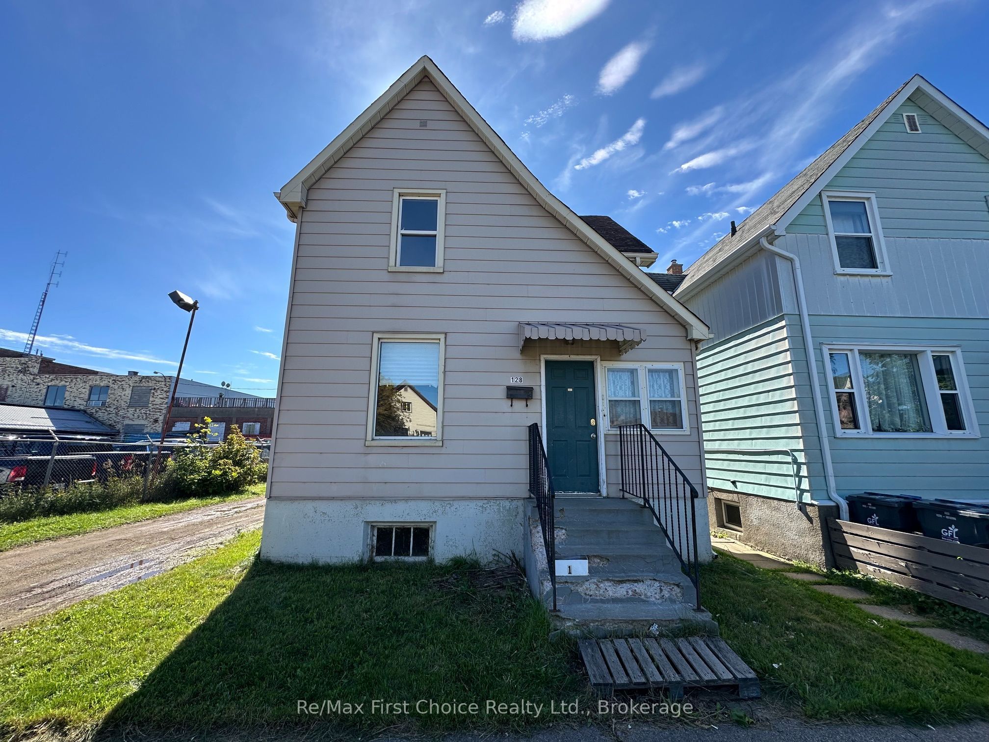 128 Cumming Street Property Photo 1
