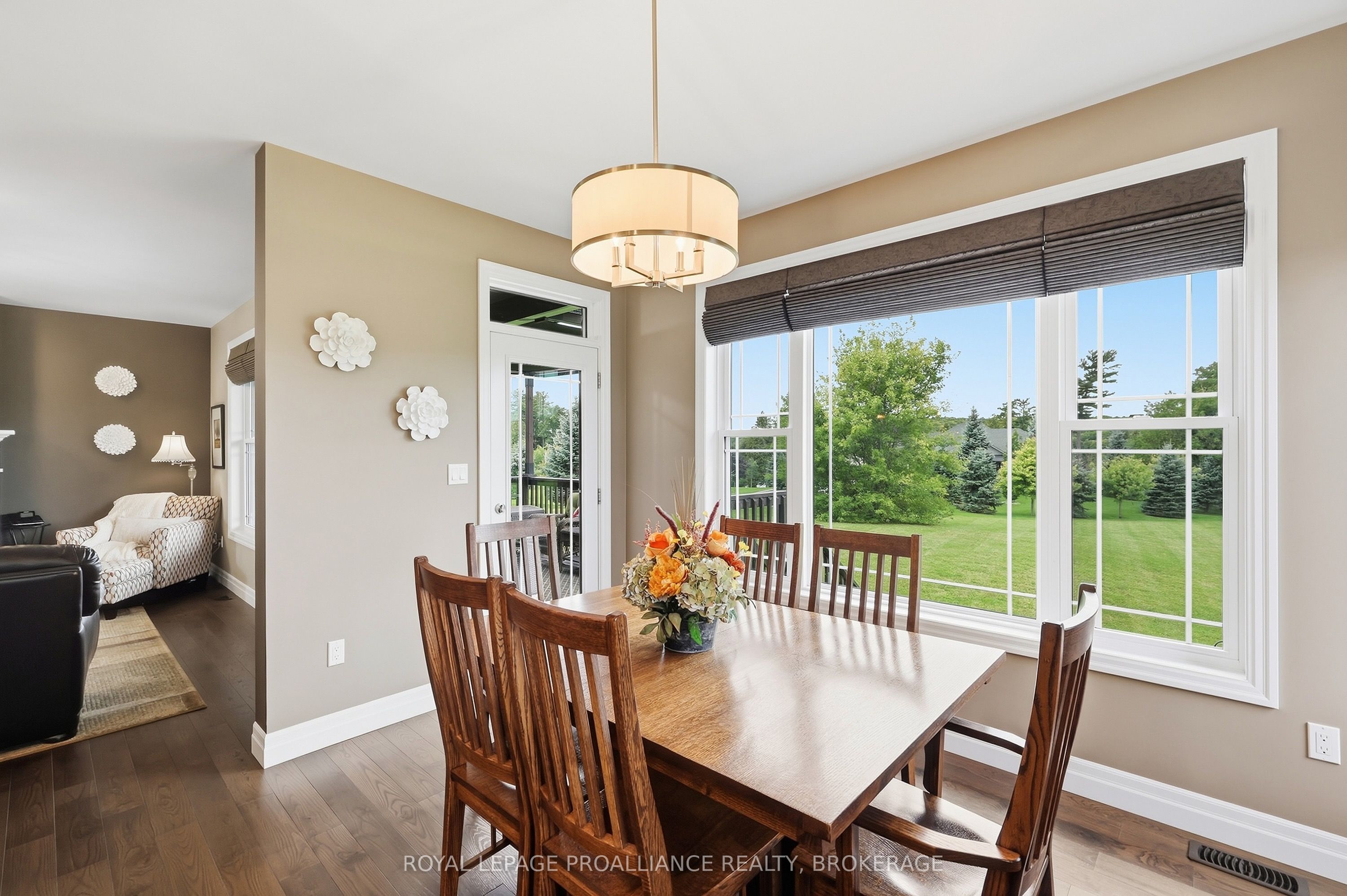 4 Sandstone Court Property Photo 19