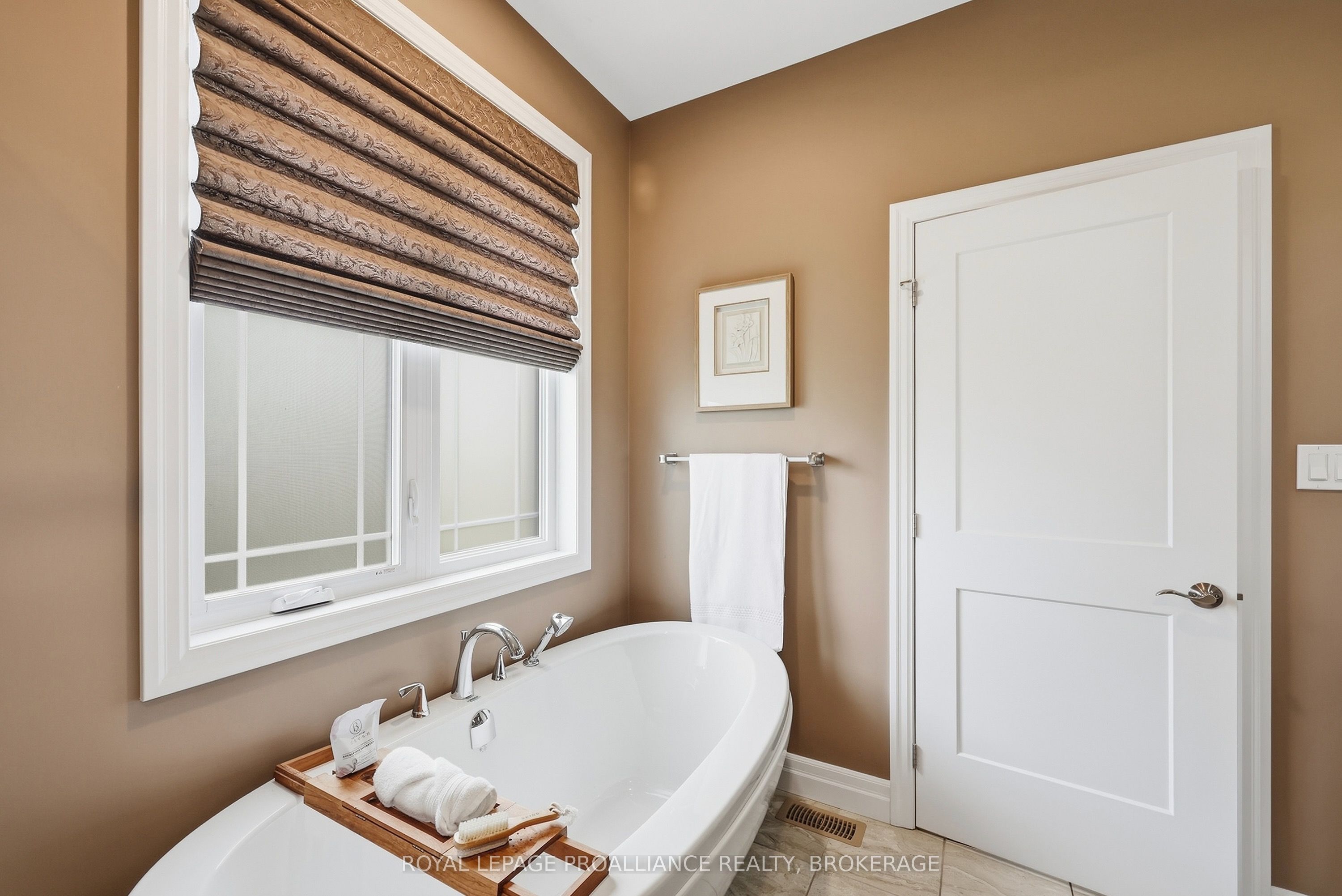 4 Sandstone Court Property Photo 29