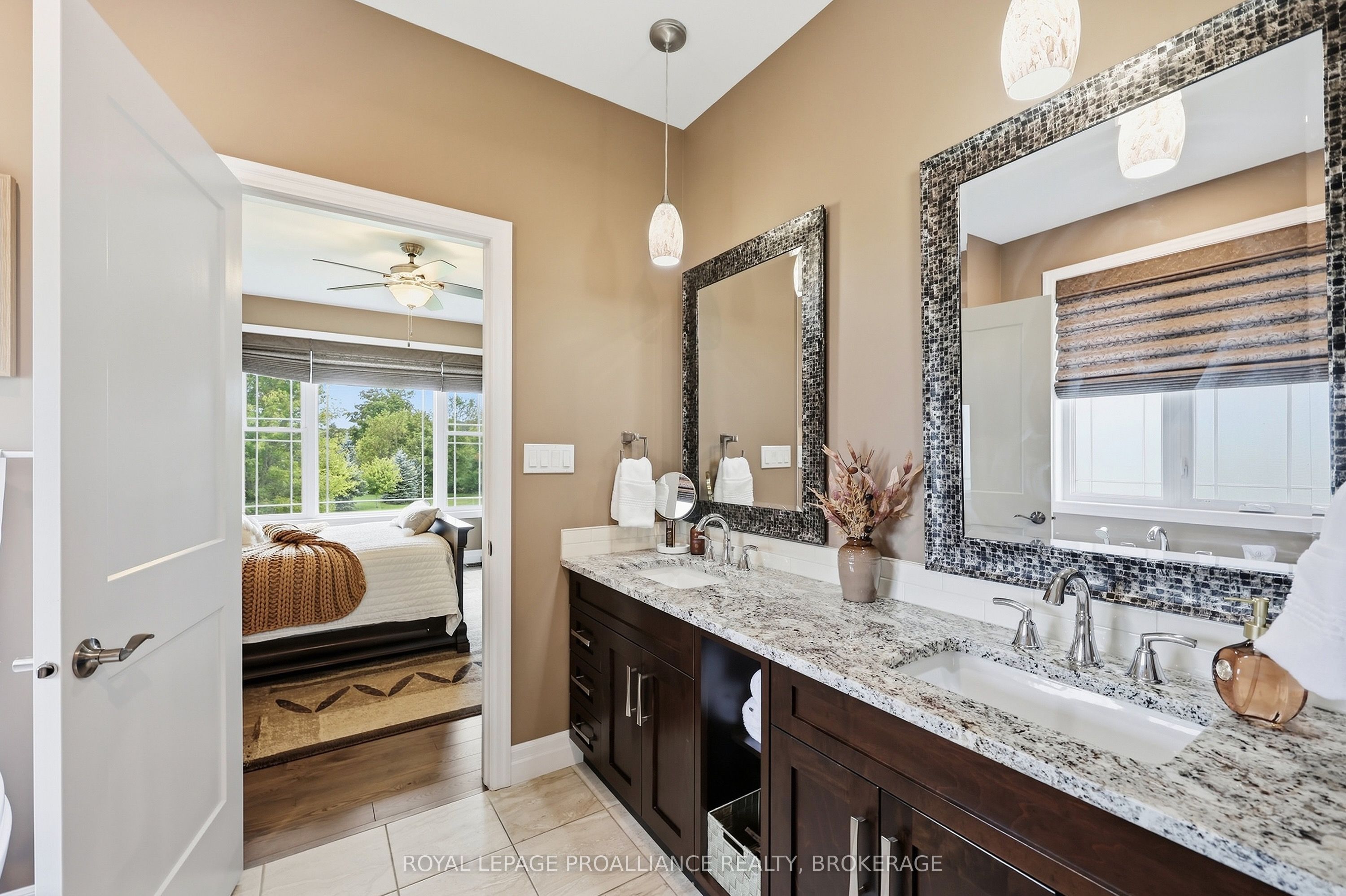 4 Sandstone Court Property Photo 30