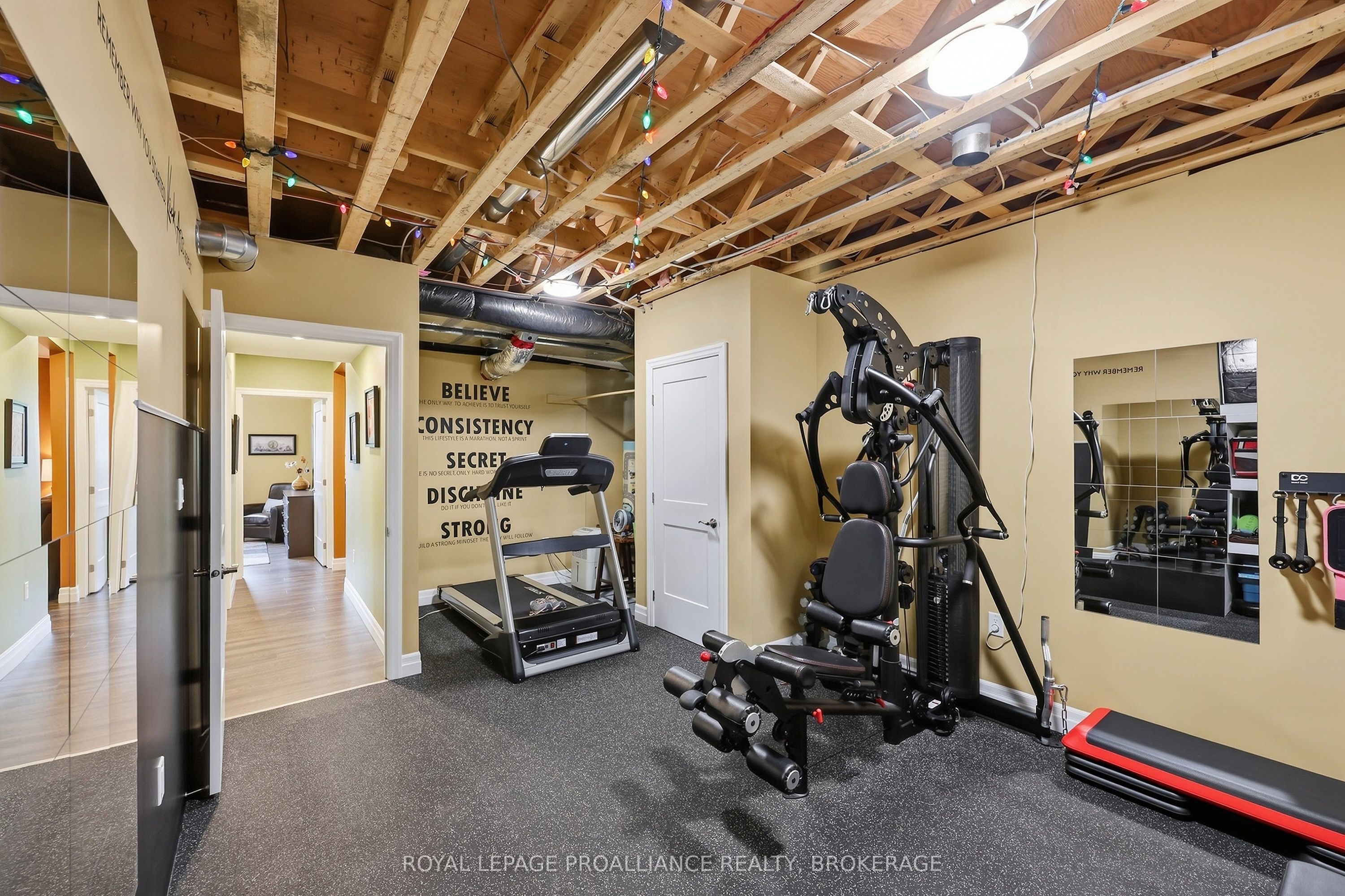 4 Sandstone Court Property Photo 41