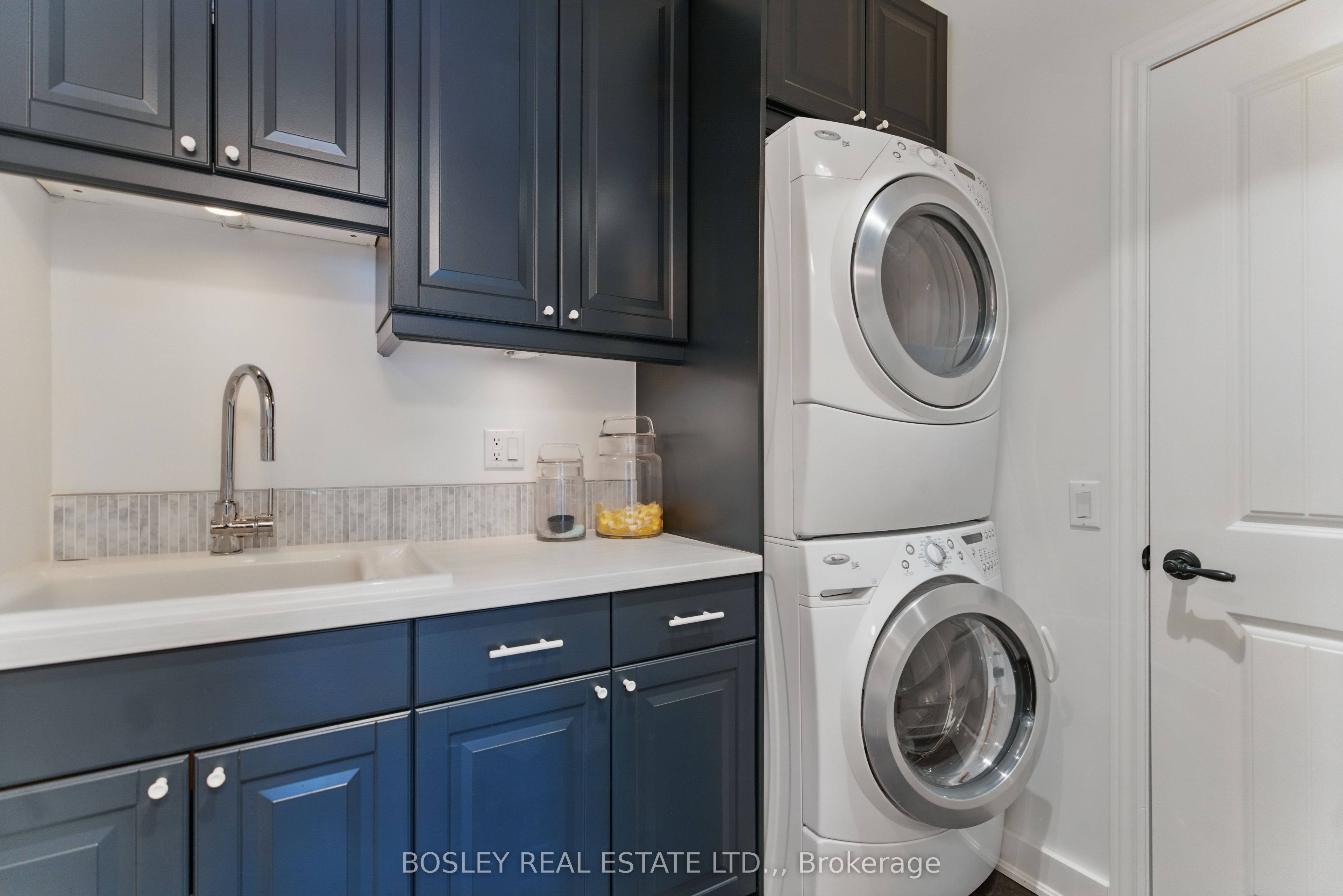 5 Luther Avenue Property Photo 15