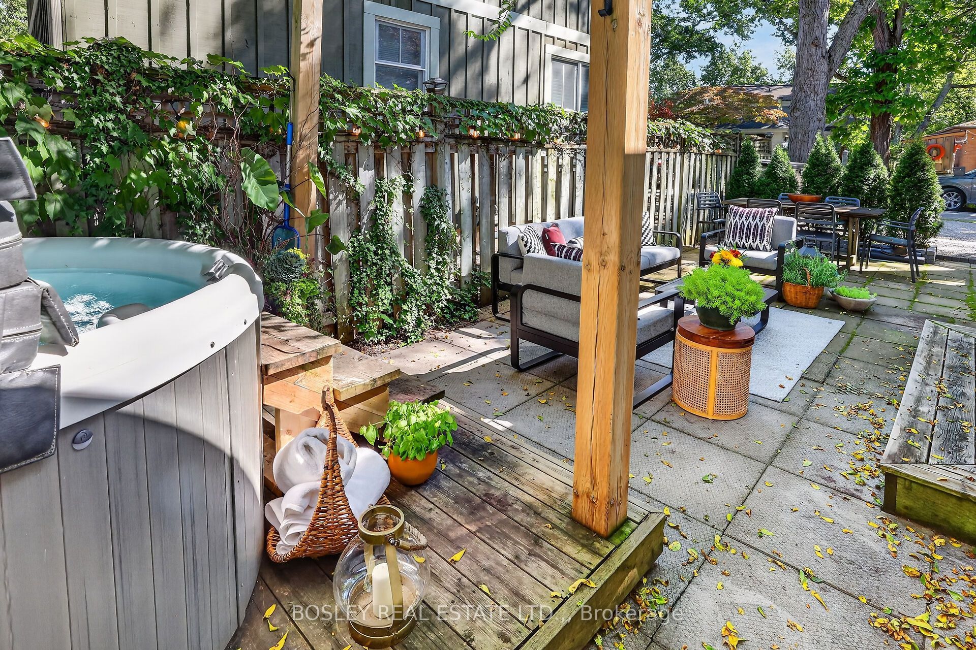 5 Luther Avenue Property Photo 35
