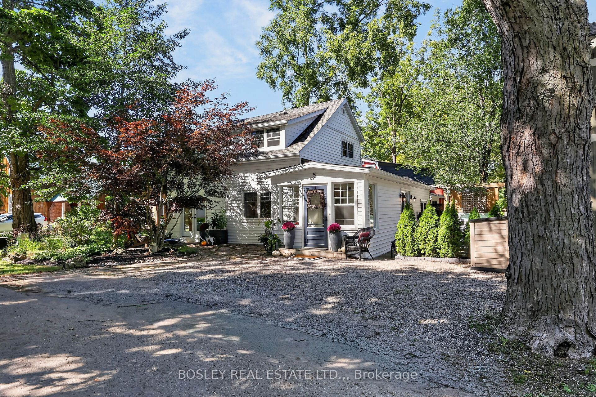 5 Luther Avenue Property Photo 36