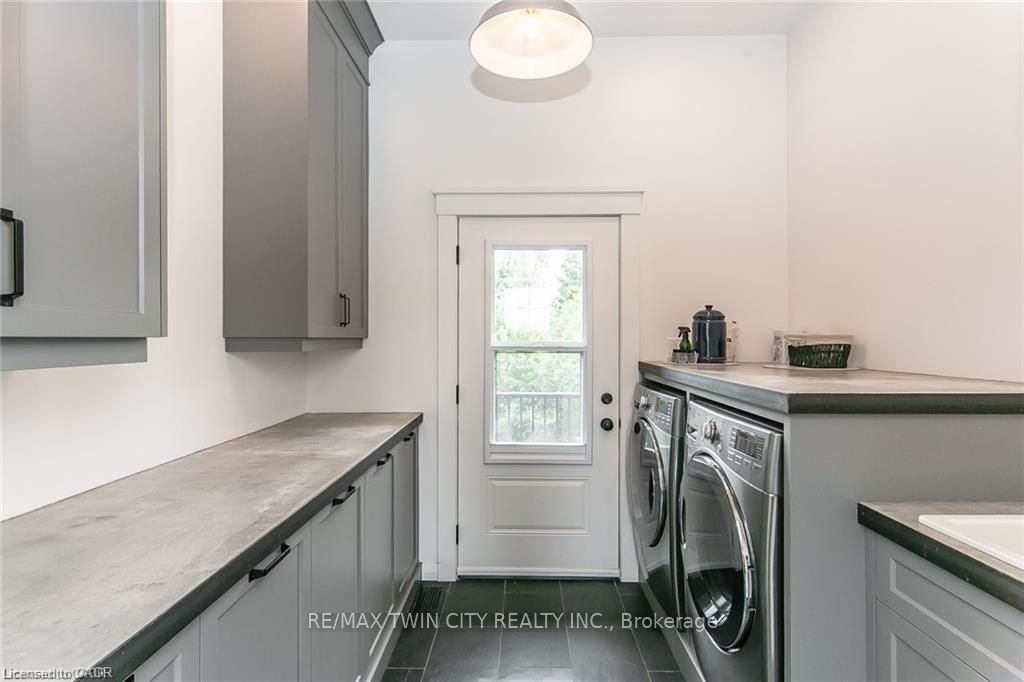 141 Ruth Anne Place Property Photo 6
