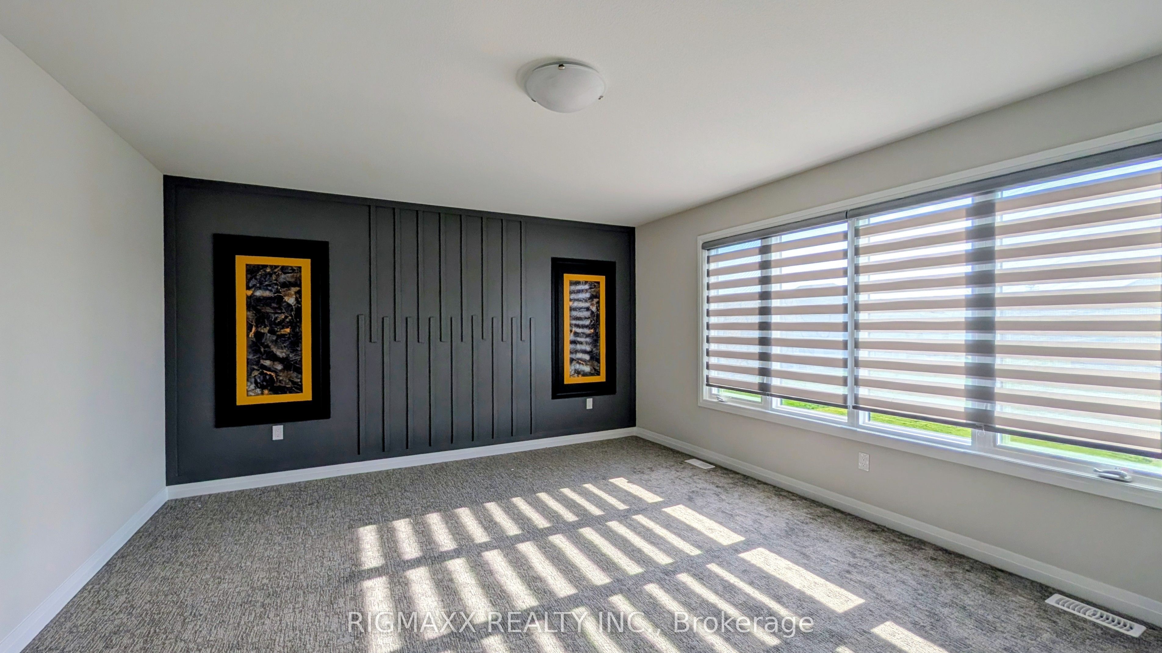 1015 Alliston Avenue E Property Photo 22