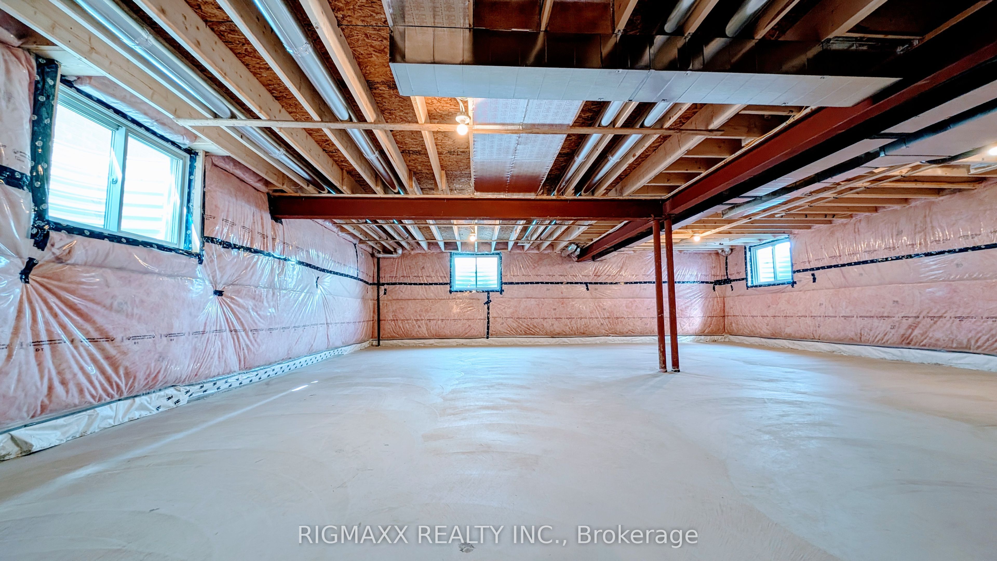 1015 Alliston Avenue E Property Photo 33