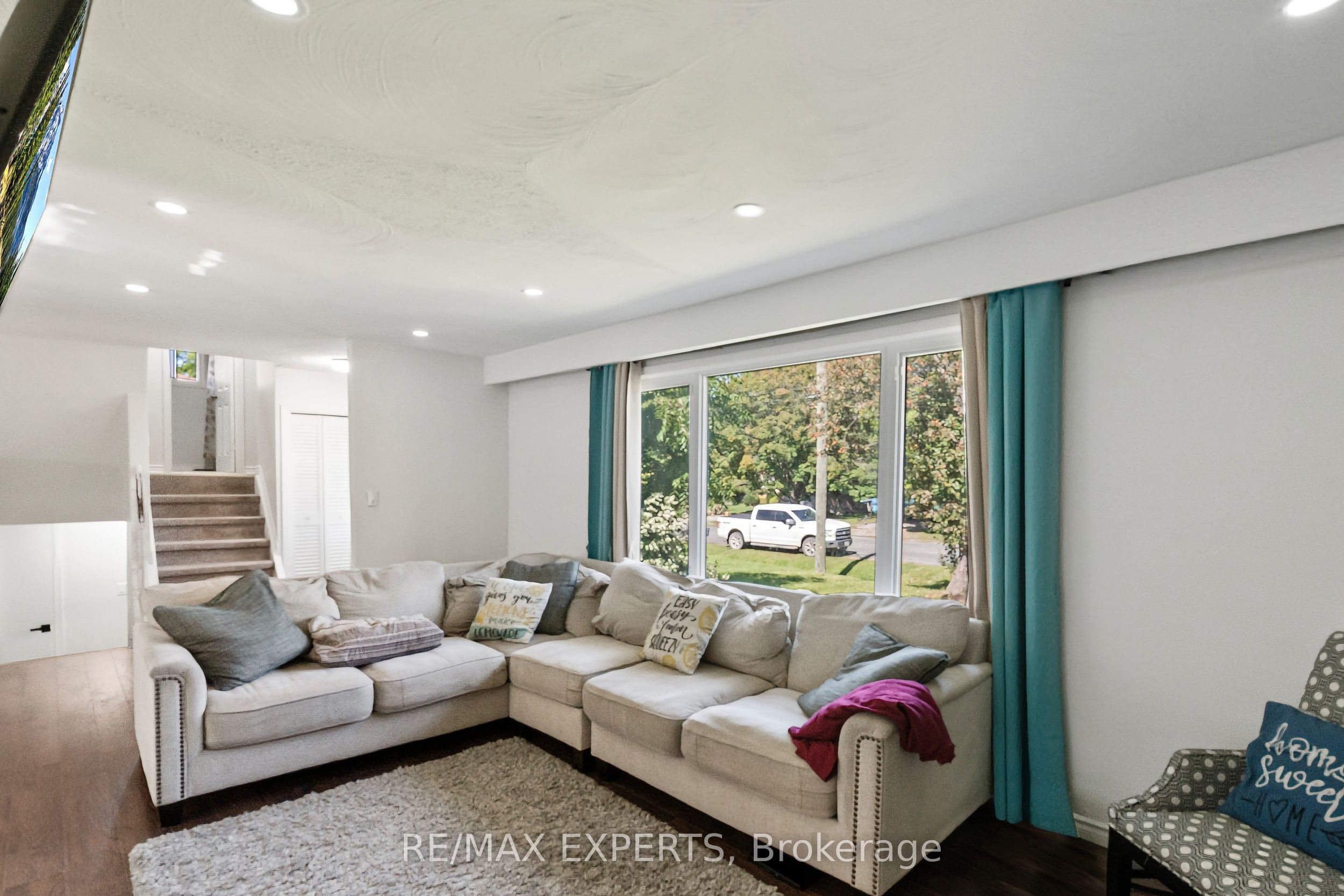 23 Thomas Street Property Photo 7