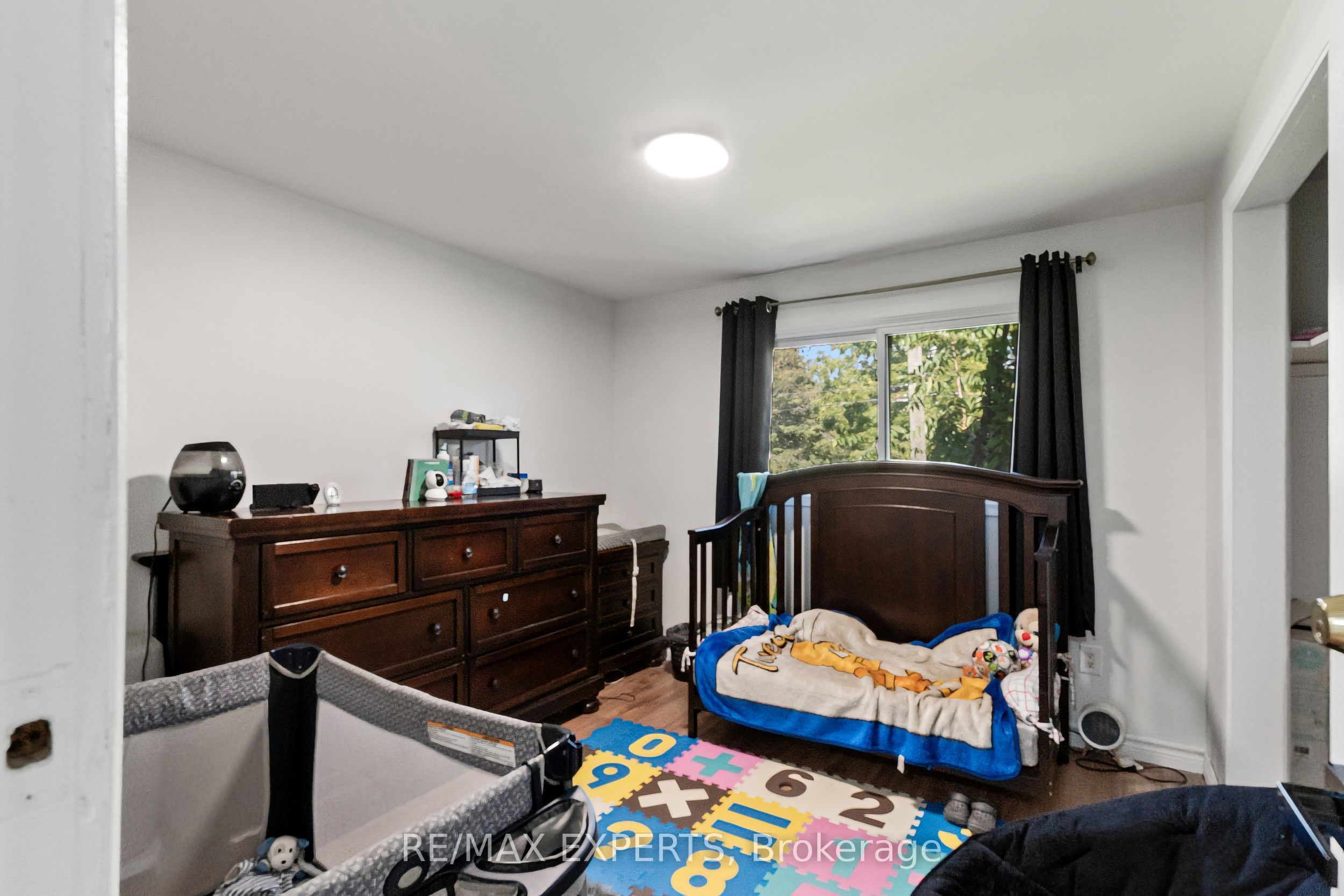 23 Thomas Street Property Photo 8