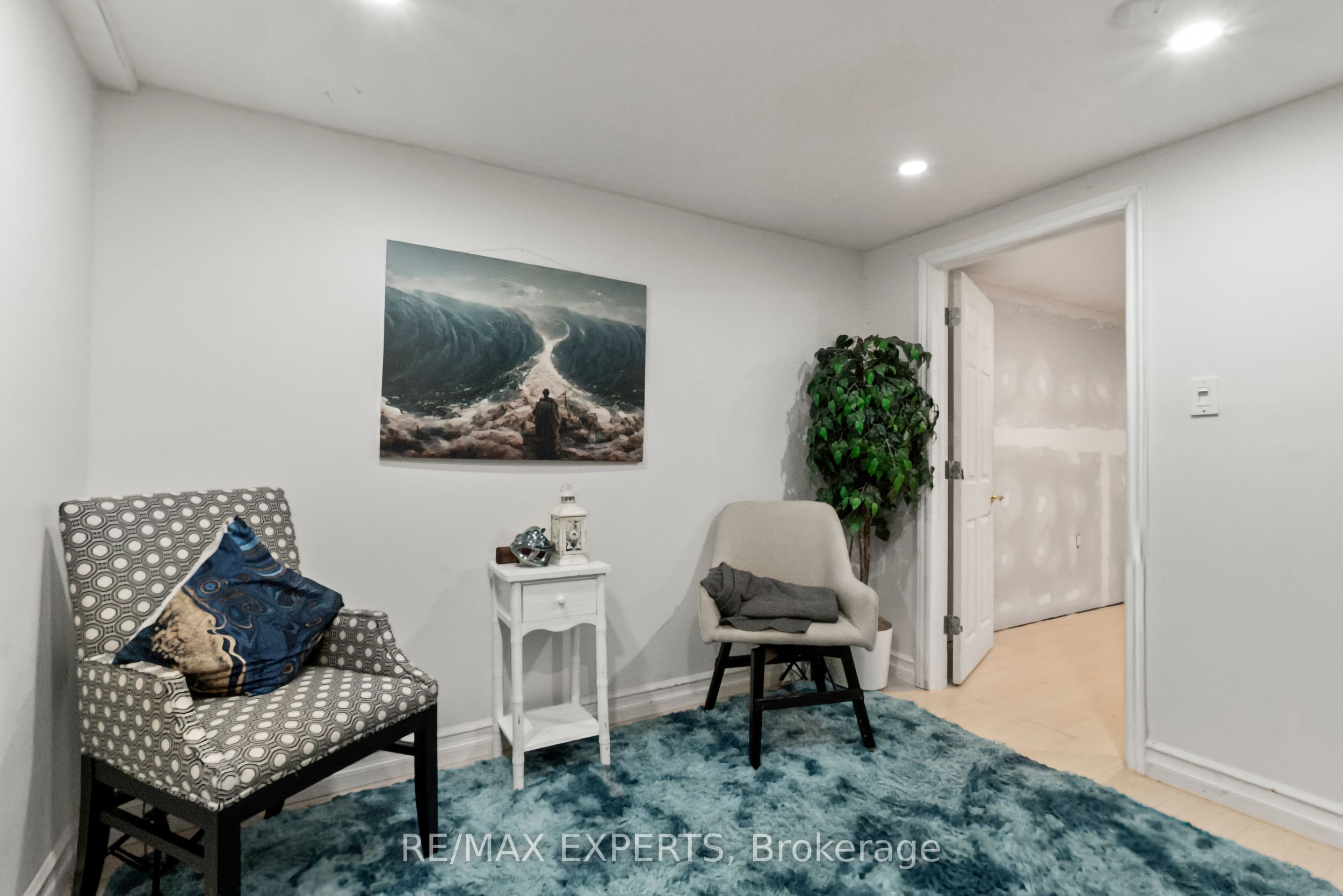 23 Thomas Street Property Photo 21