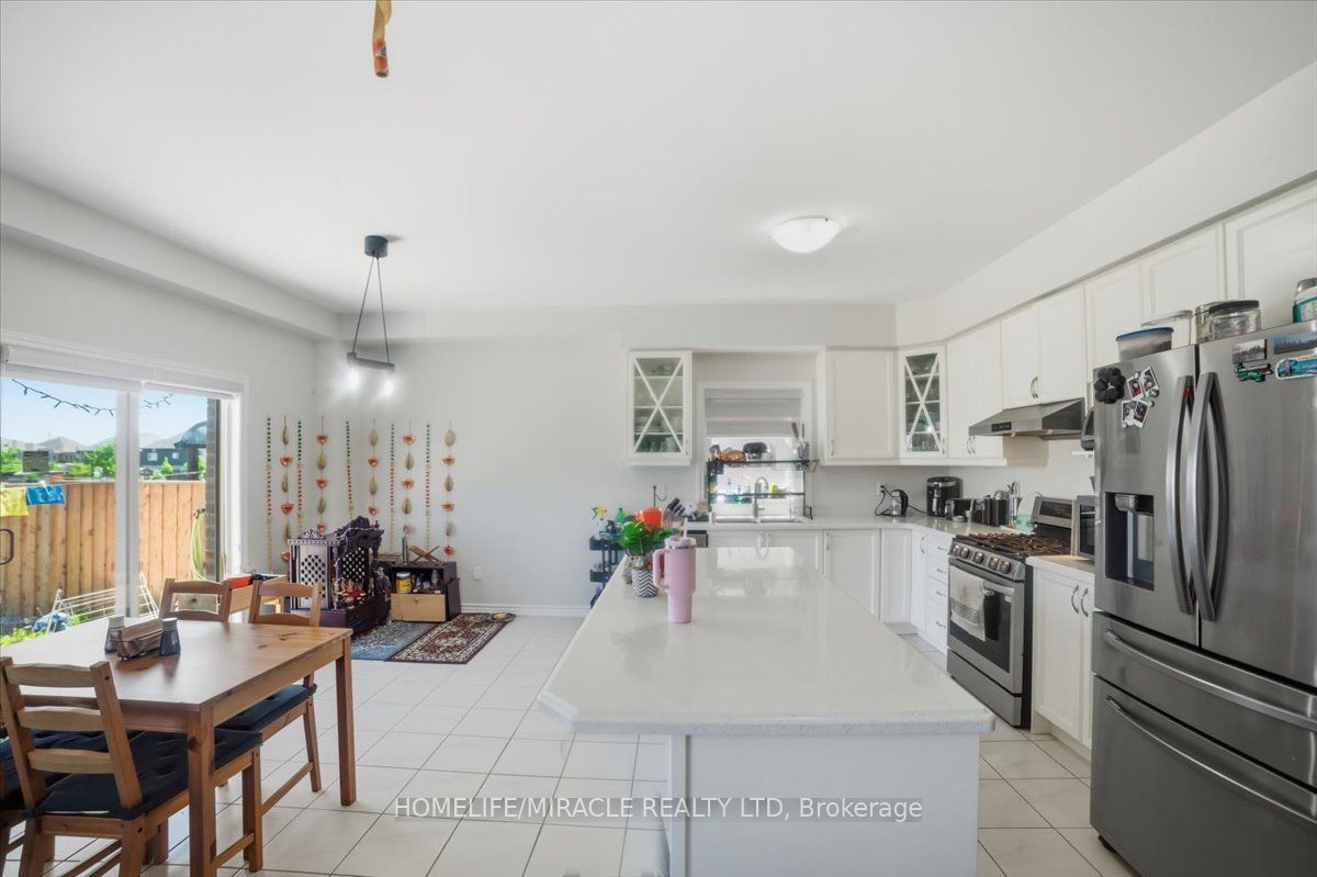 15 Moriarity Drive Property Photo 17