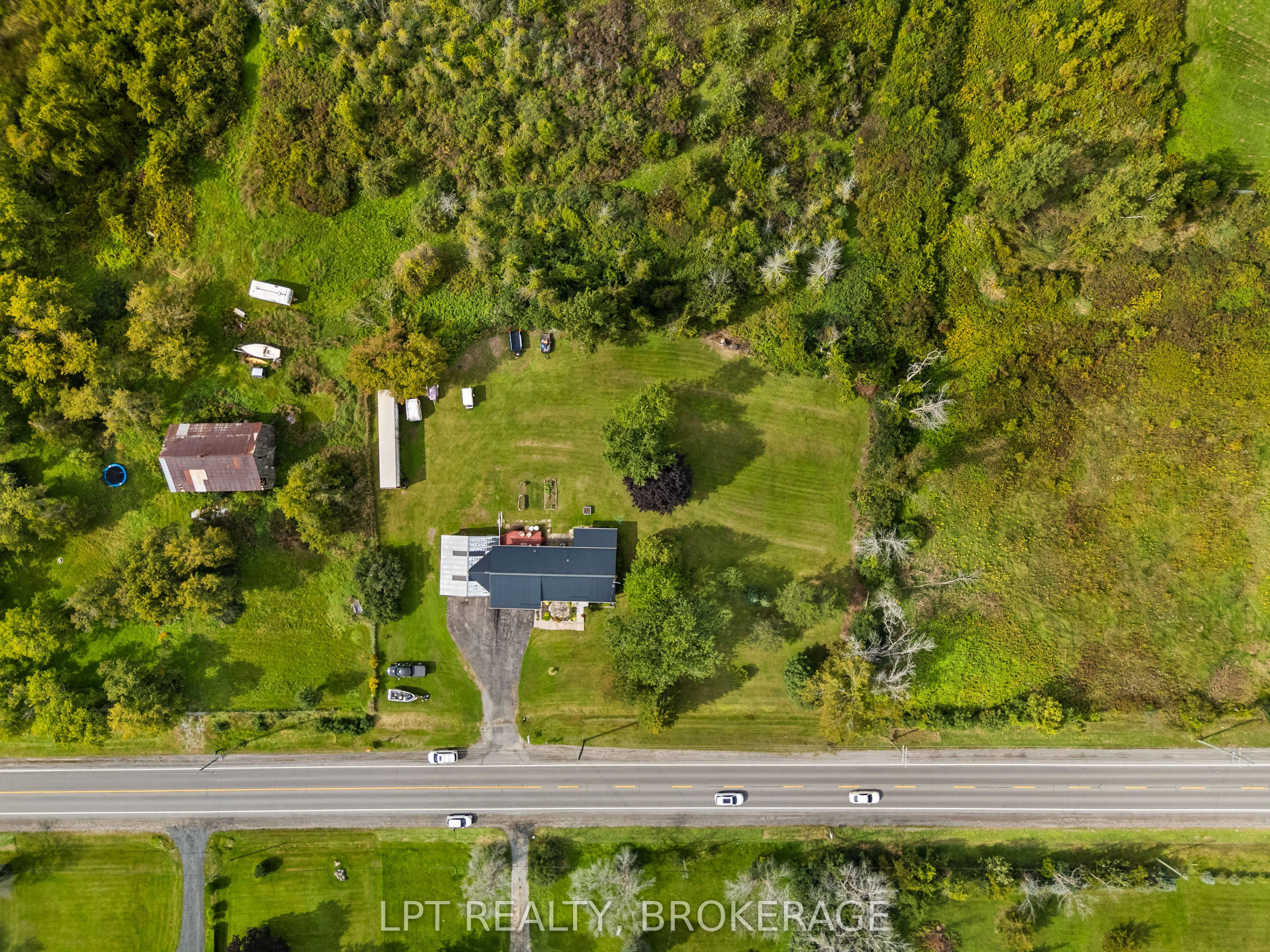 6087 County Road 2 Road Property Photo 4