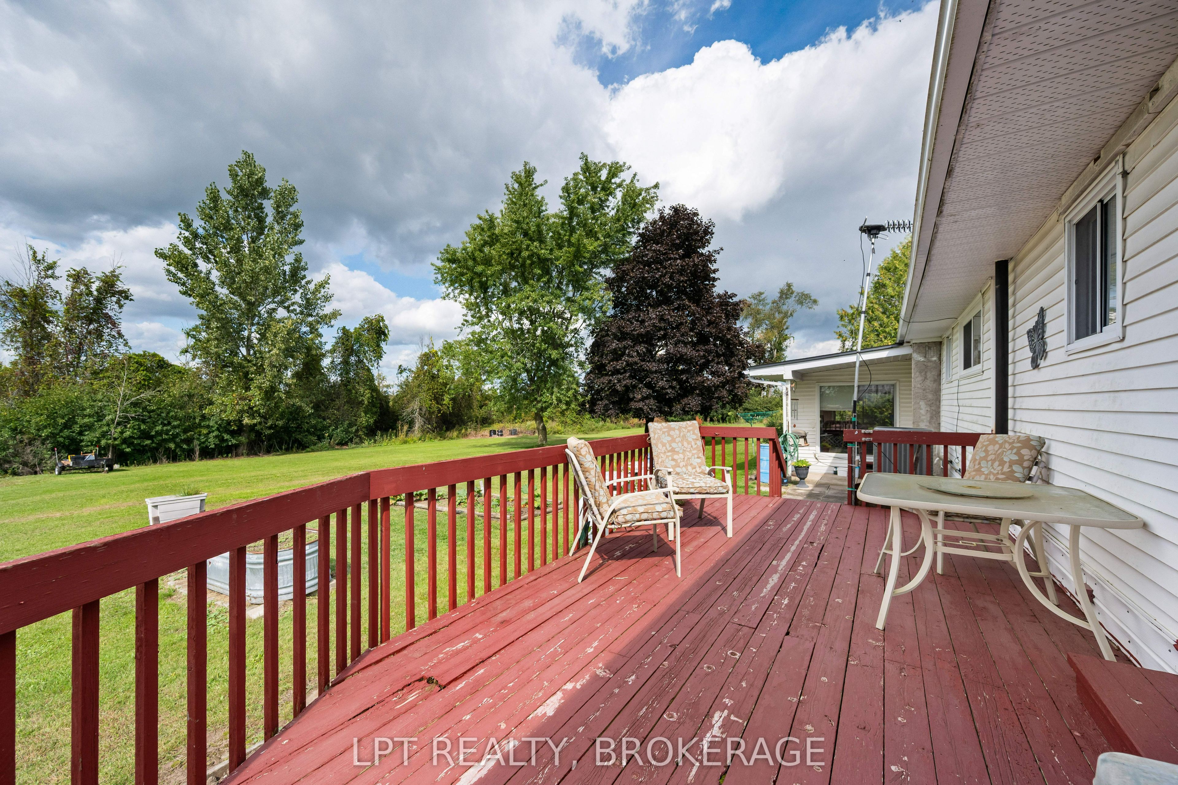 6087 County Road 2 Road Property Photo 8