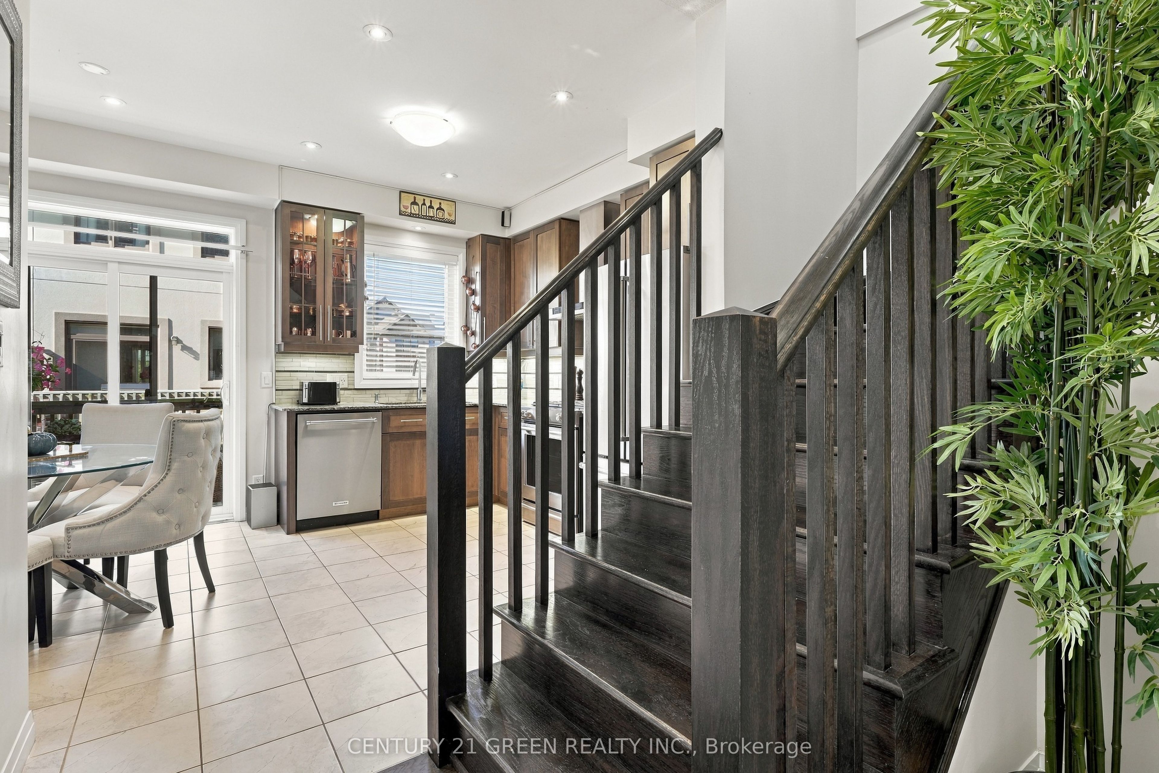2 Could Lane Property Photo 9