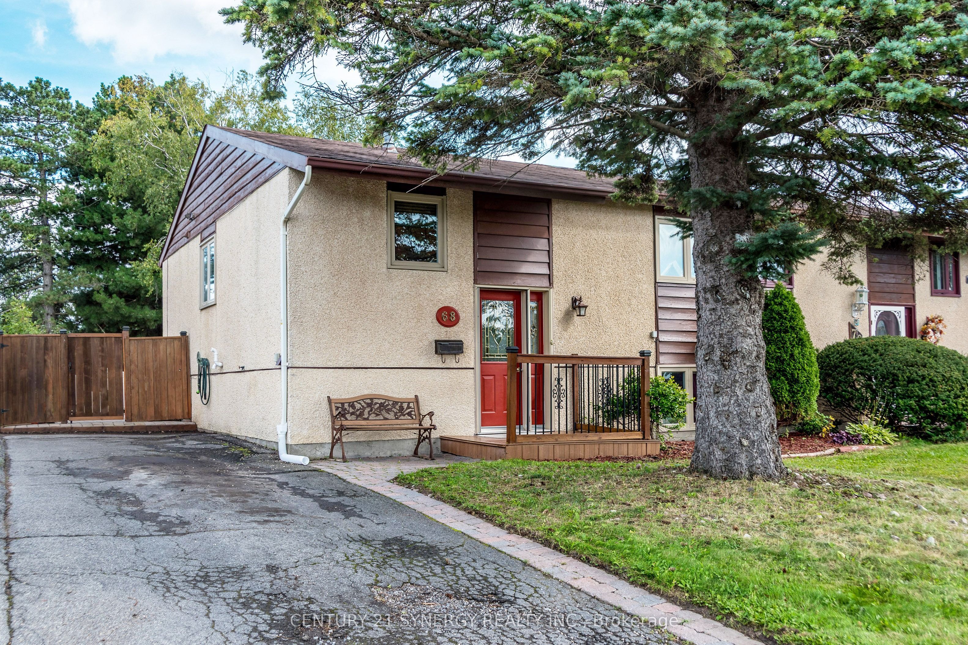 68 Sheldrake Drive E