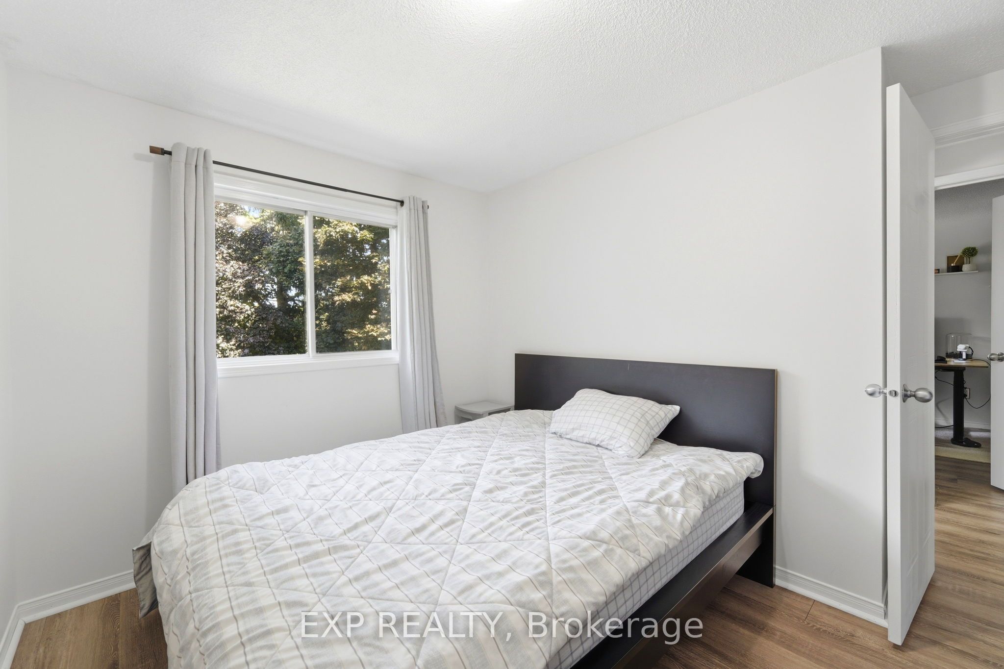 14 Hedge Lawn Drive Property Photo 21