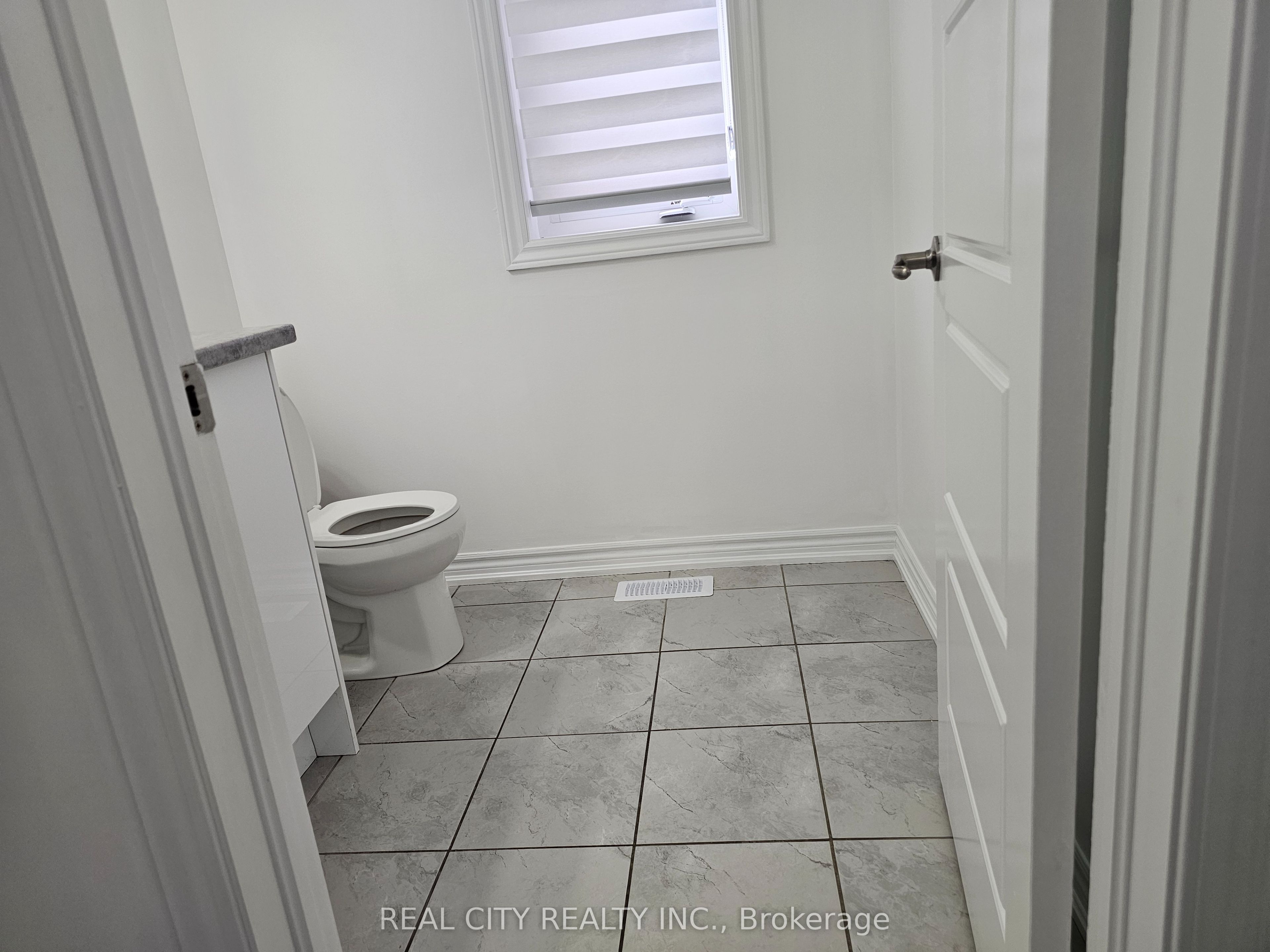 25 Whitton Drive Property Photo 10